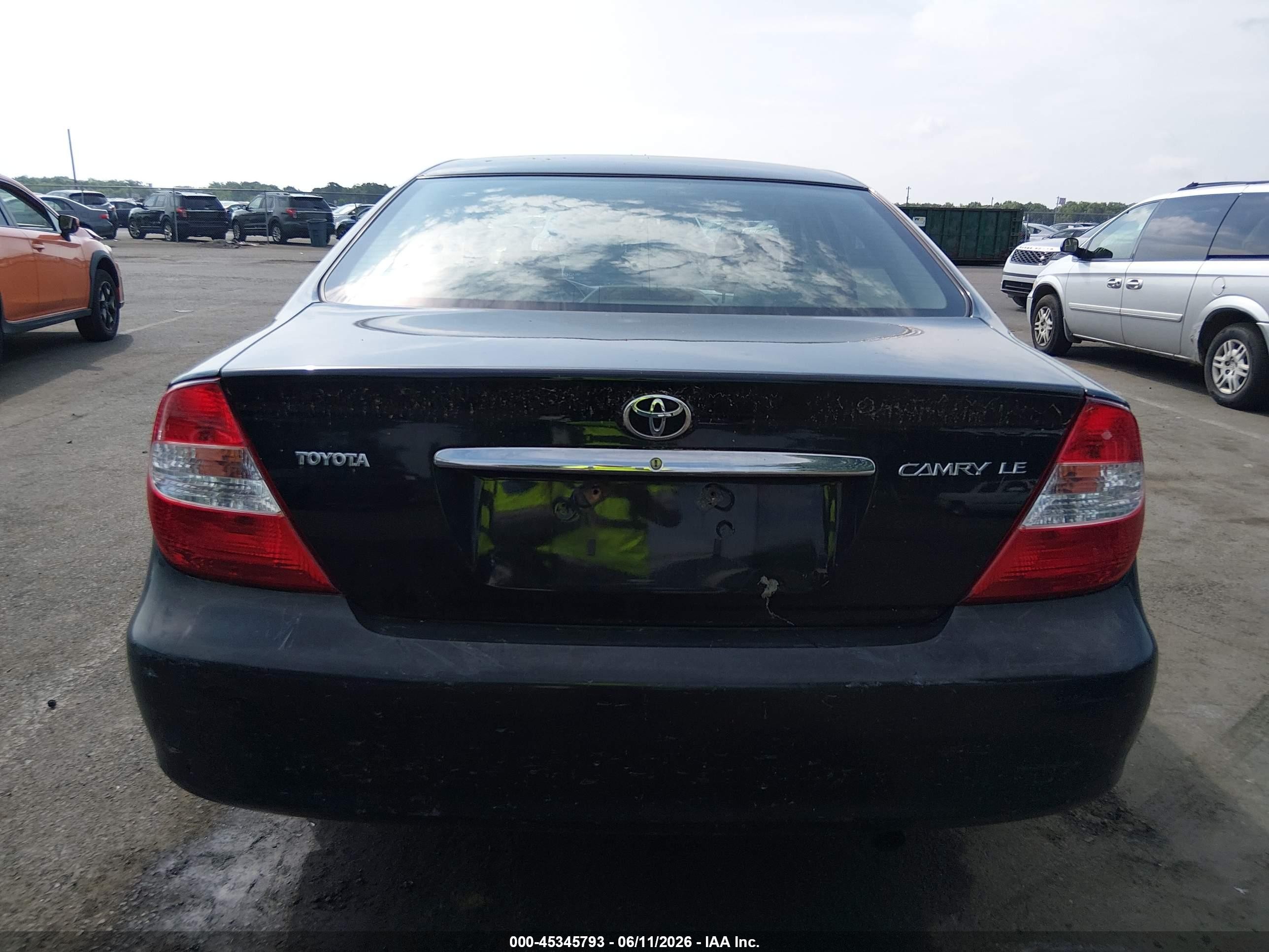 2004 Toyota Camry Le Черный vin: 4T1BE32K34U264429
