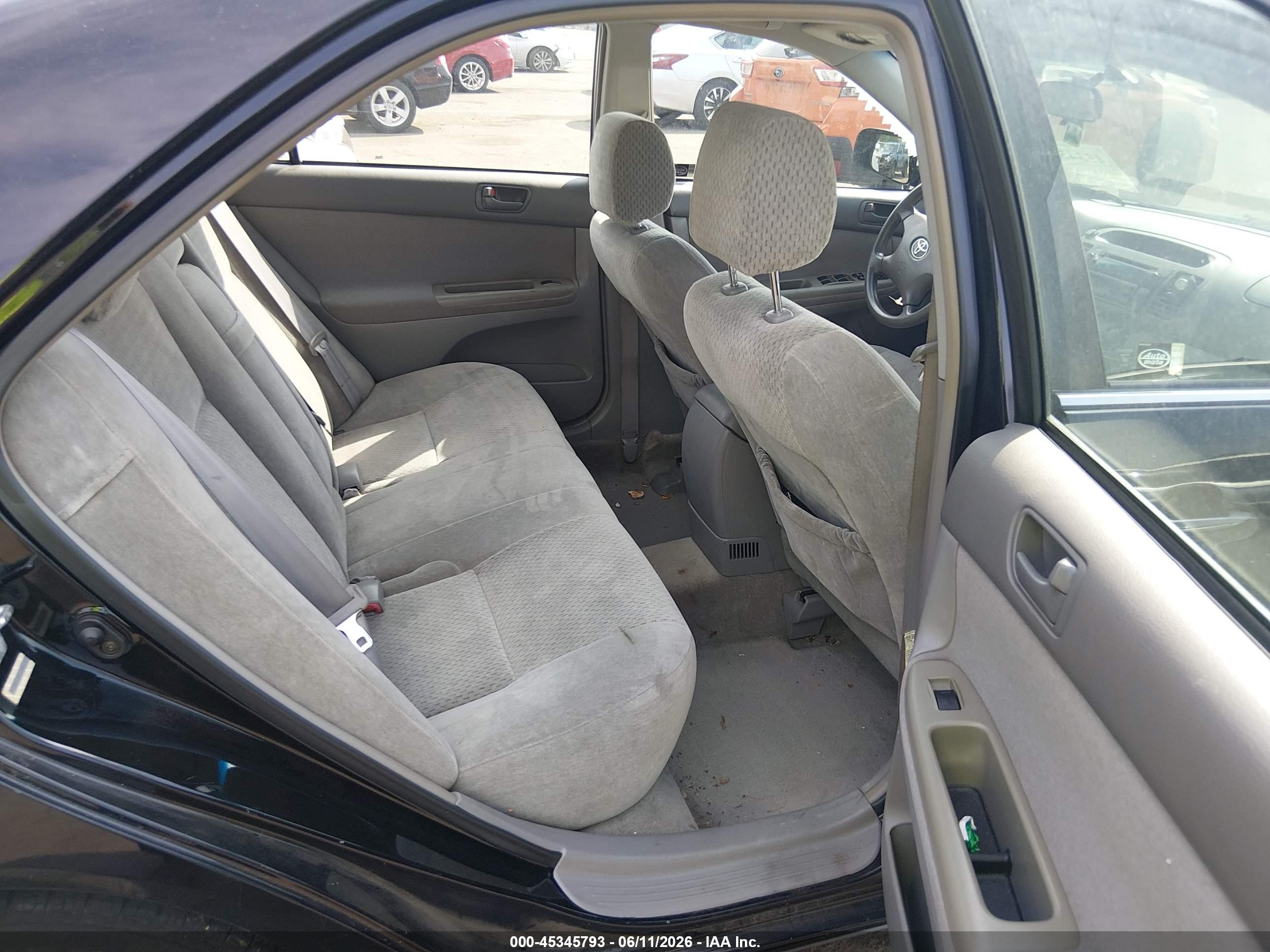 2004 Toyota Camry Le Черный vin: 4T1BE32K34U264429