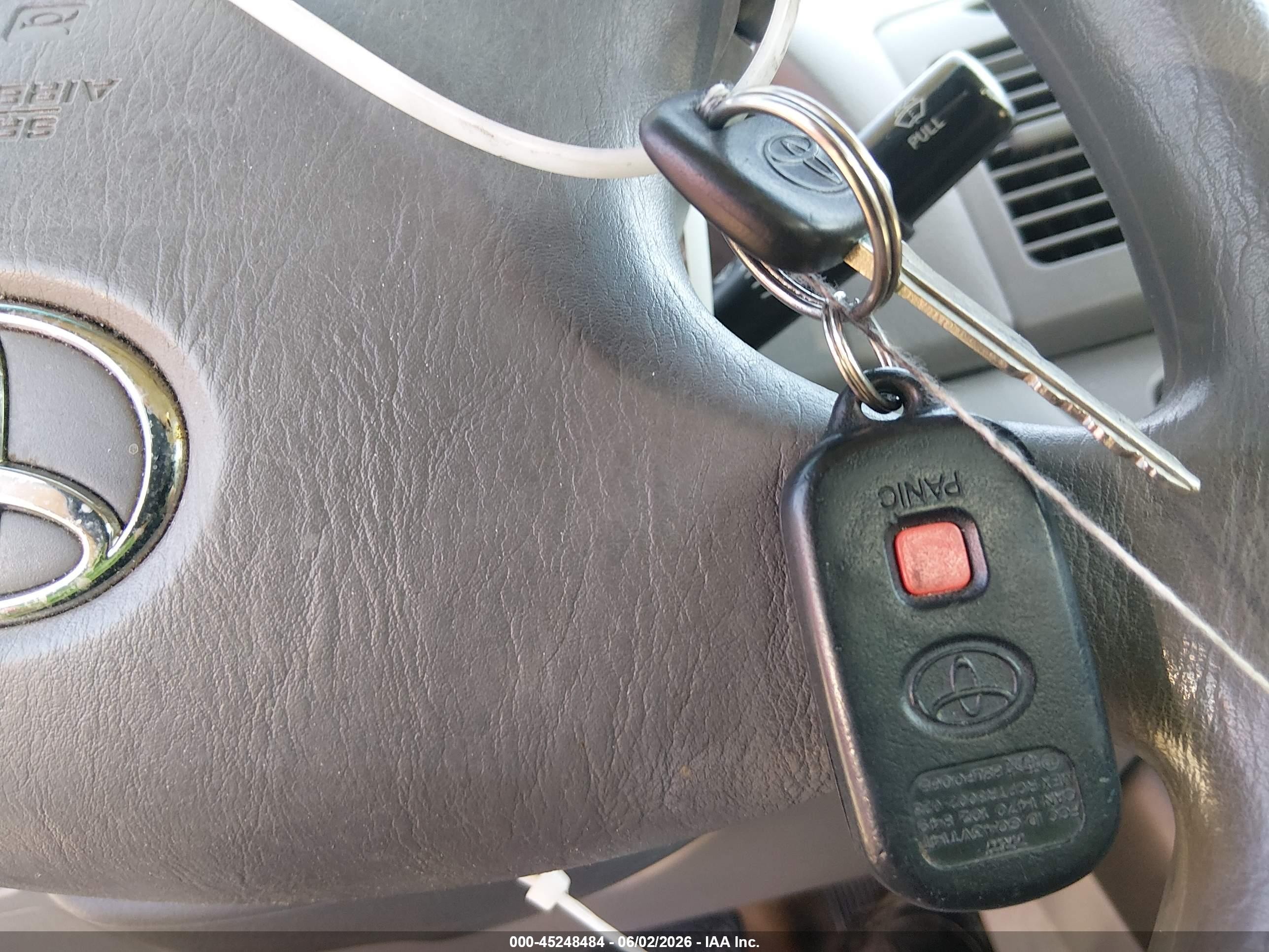 2004 Toyota Camry Le Blue vin: 4T1BE32K34U266553
