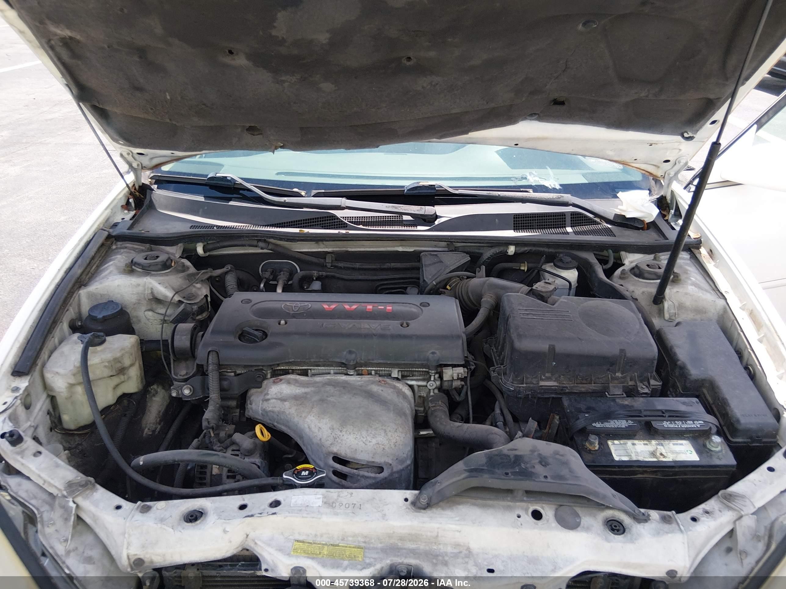 2004 Toyota Camry Le White vin: 4T1BE32K34U288780