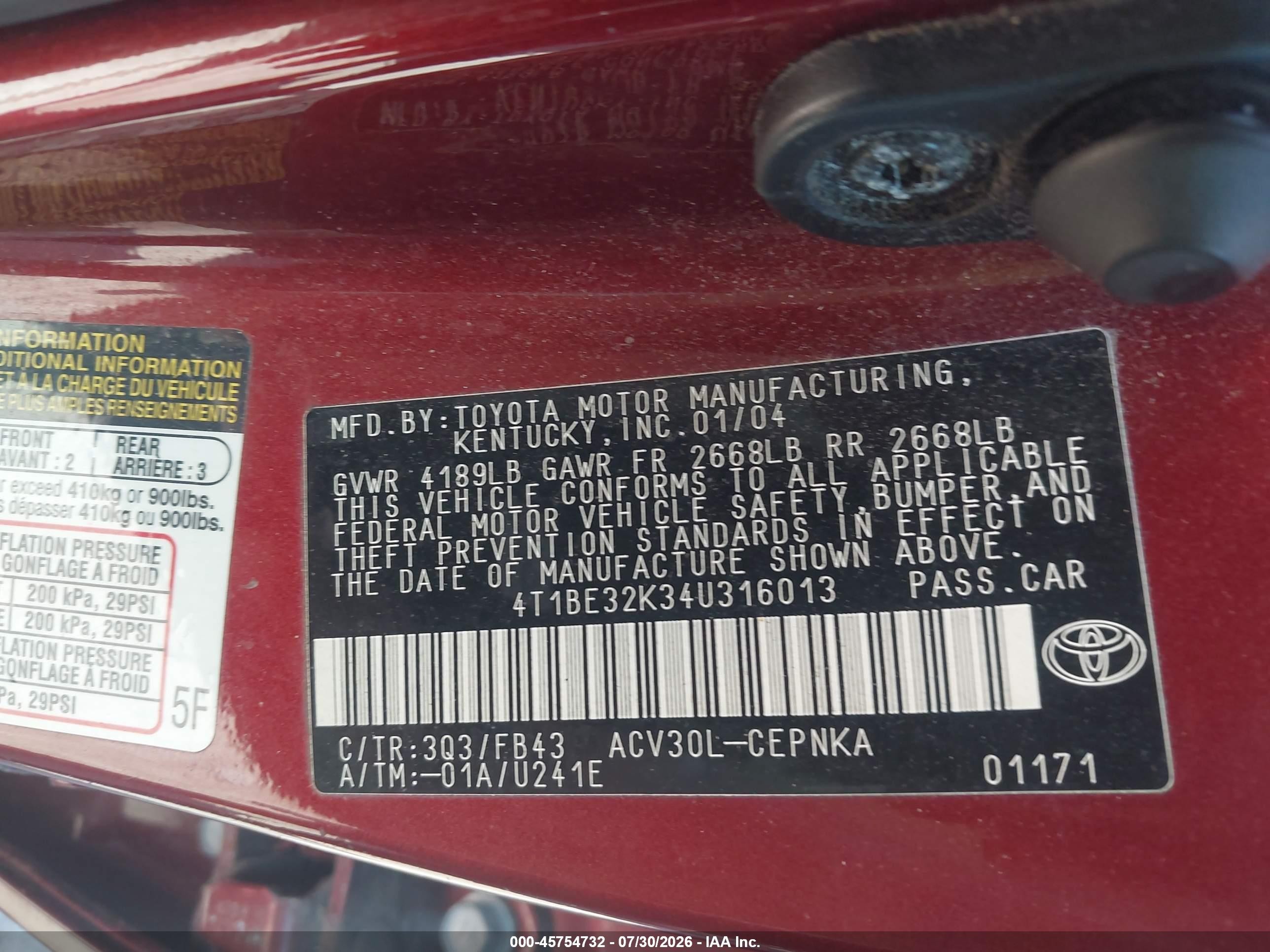 2004 Toyota Camry Le Red vin: 4T1BE32K34U316013