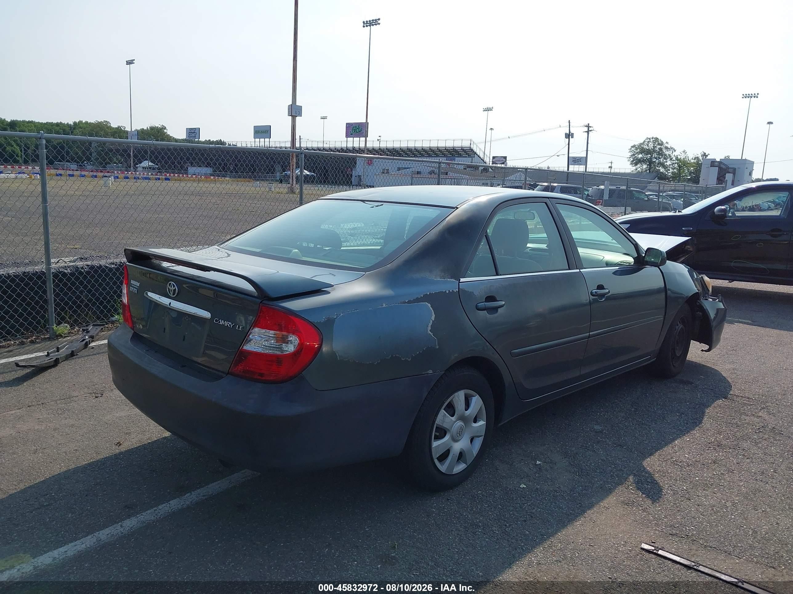 2004 Toyota Camry Le Green vin: 4T1BE32K34U324659