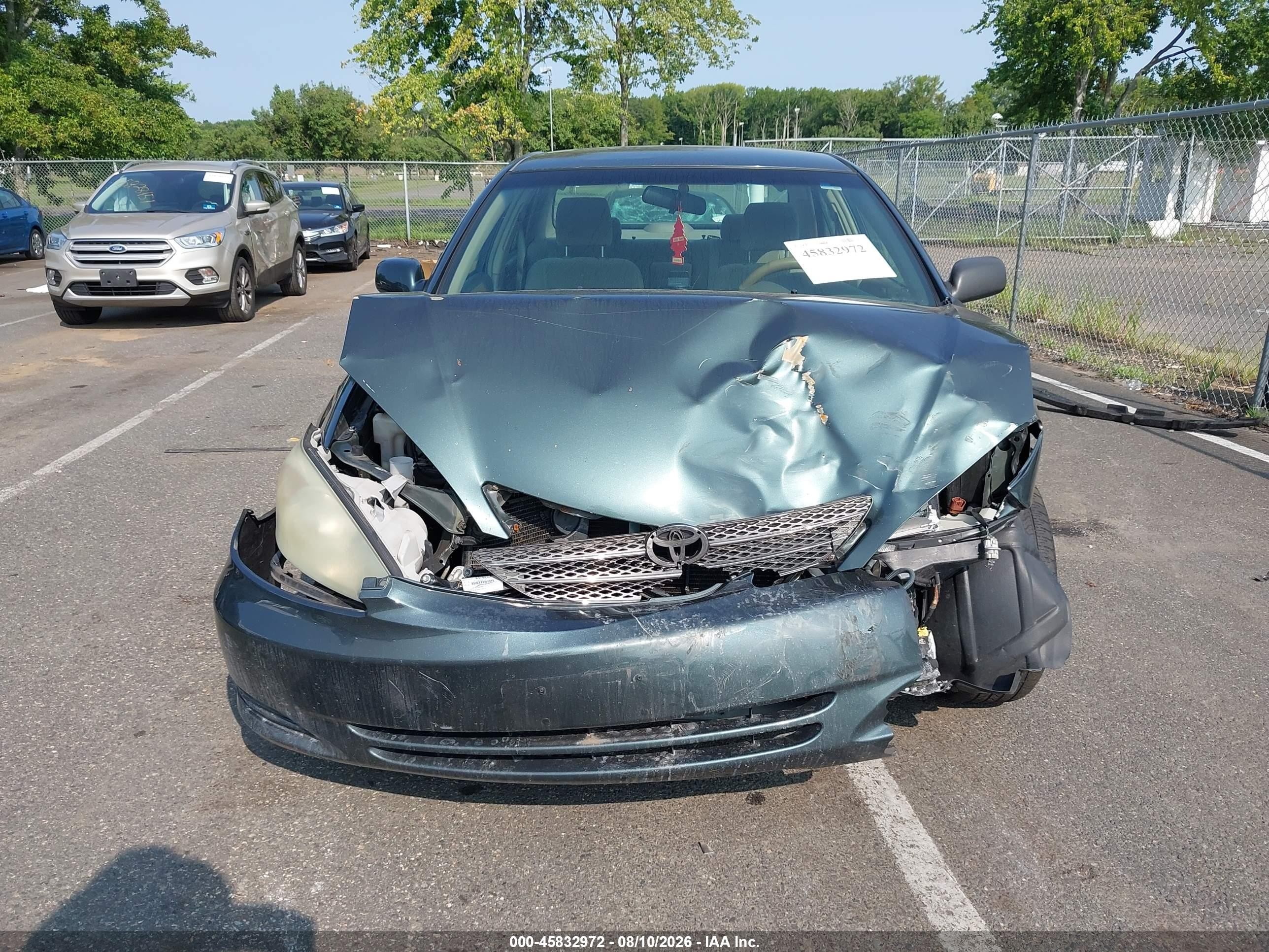 2004 Toyota Camry Le Green vin: 4T1BE32K34U324659