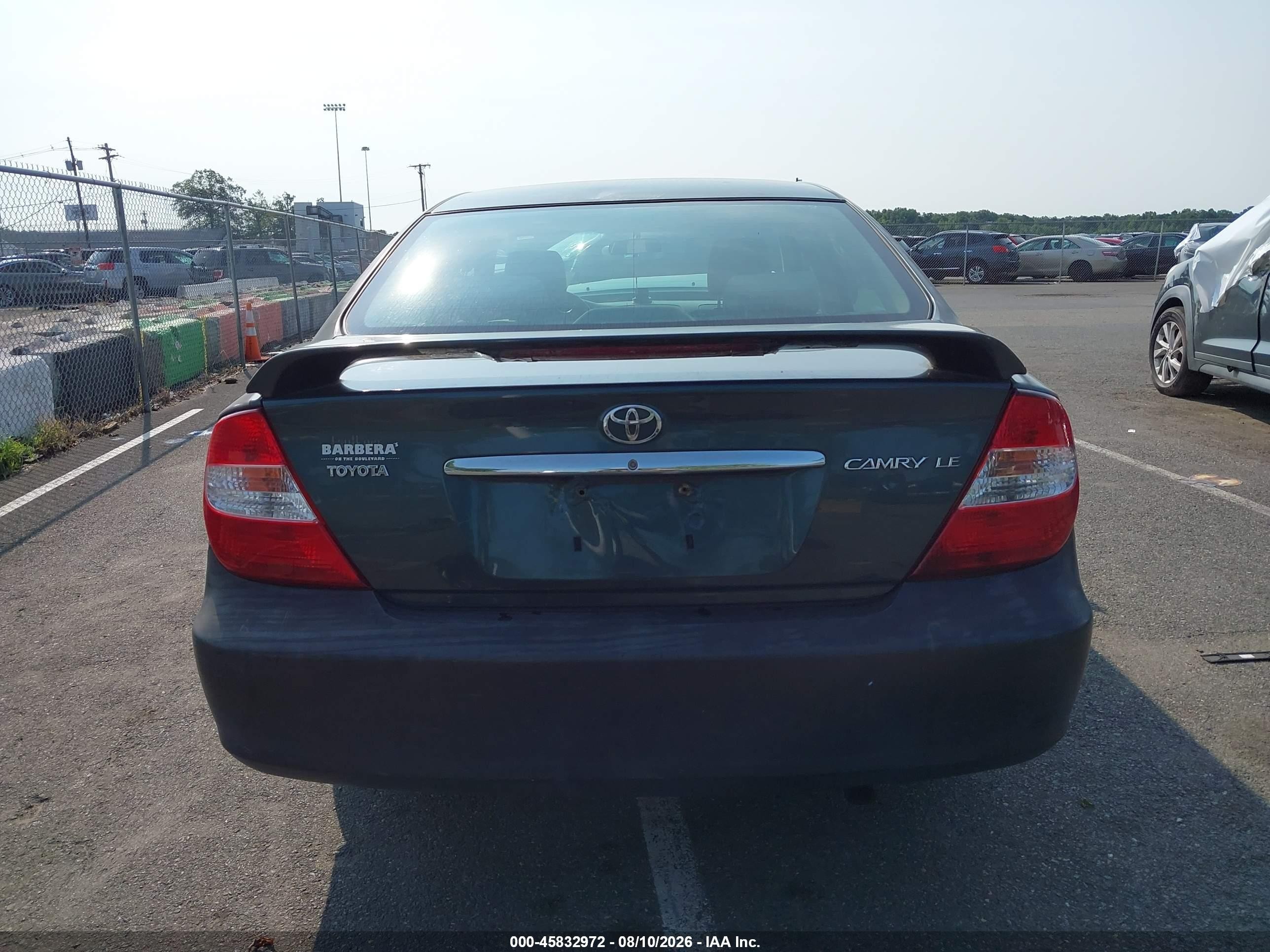 2004 Toyota Camry Le Green vin: 4T1BE32K34U324659