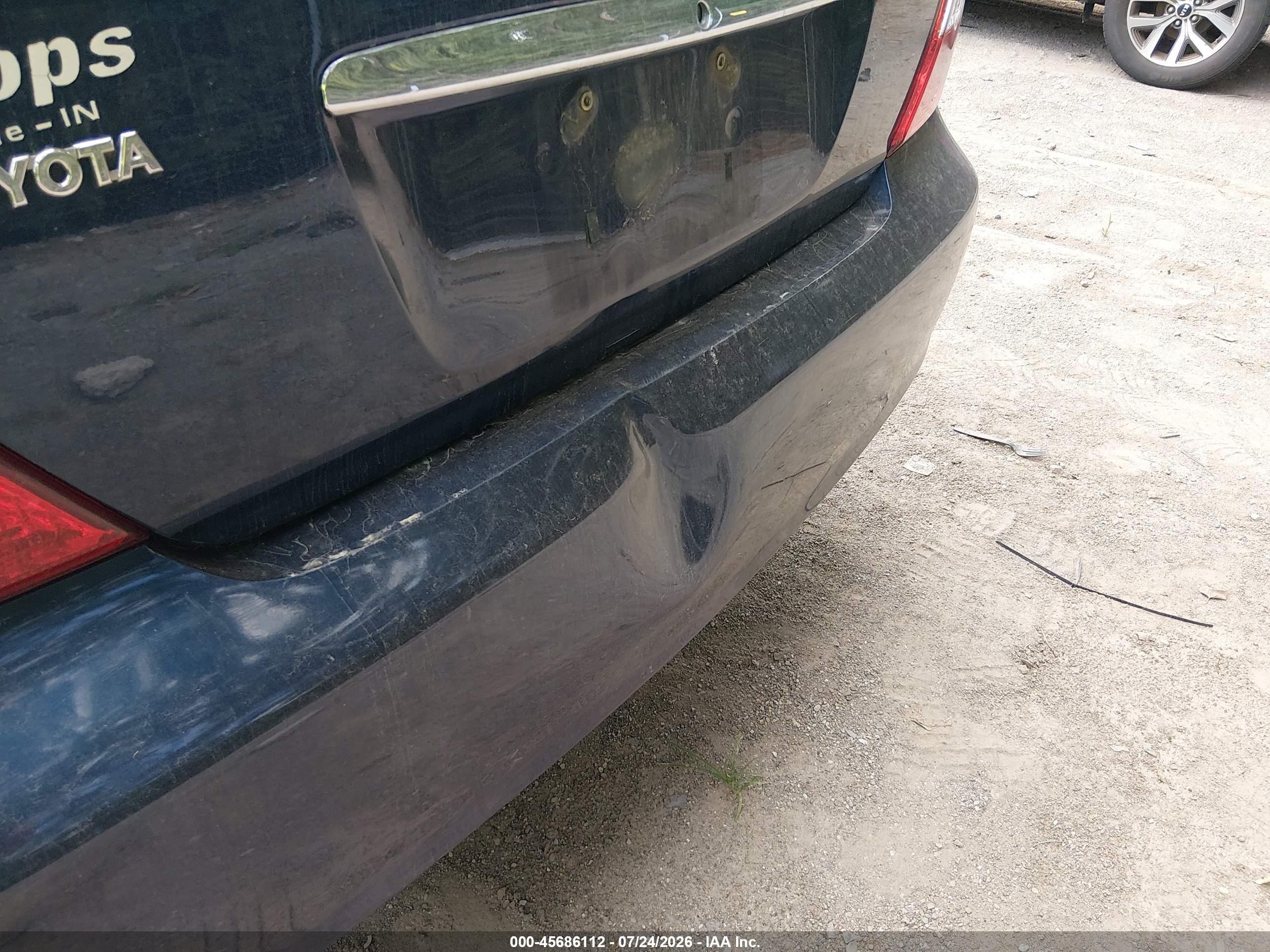 2004 Toyota Camry Le Dark Blue vin: 4T1BE32K34U343762