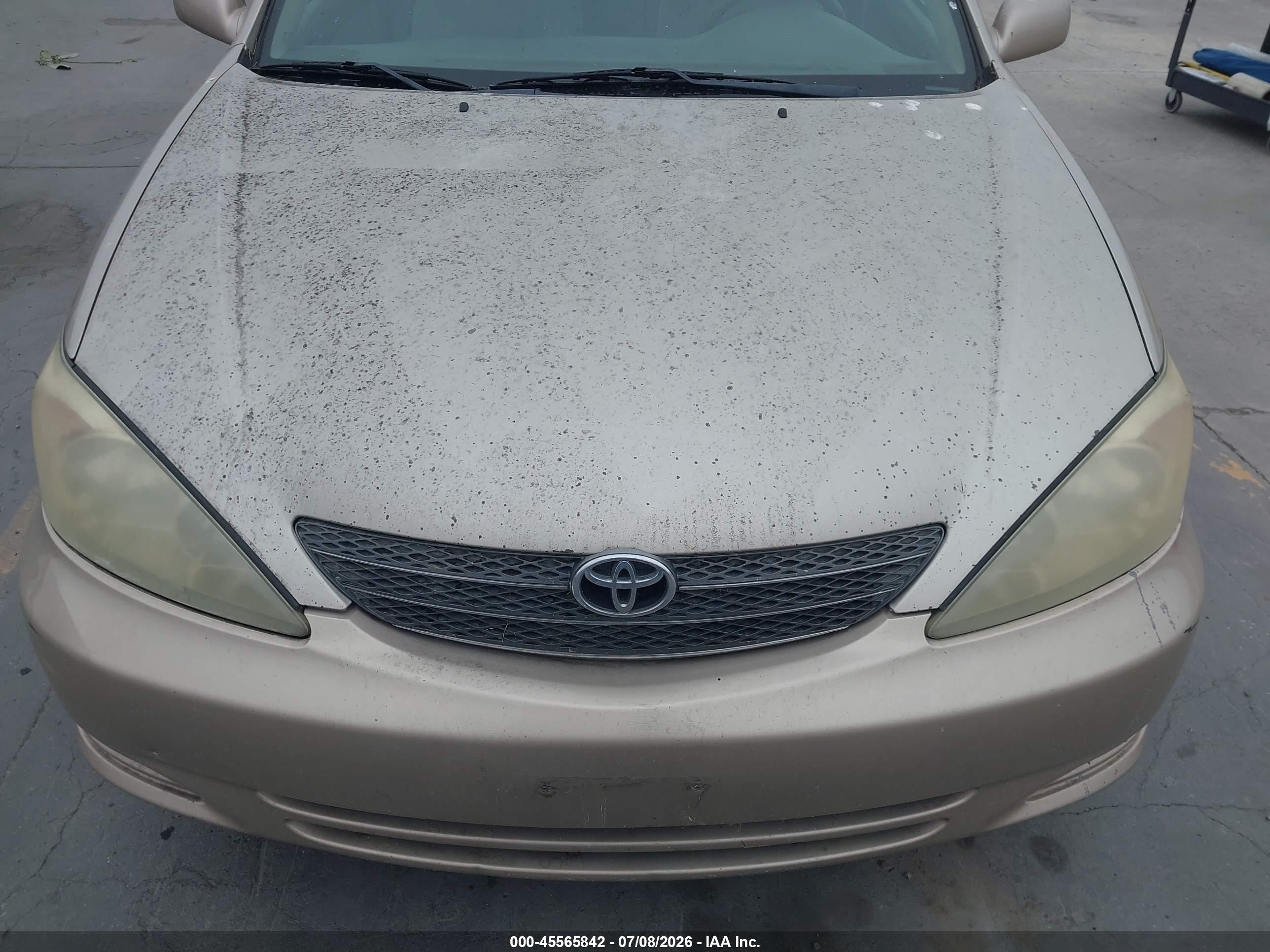 2004 Toyota Camry Le Brown vin: 4T1BE32K34U345138