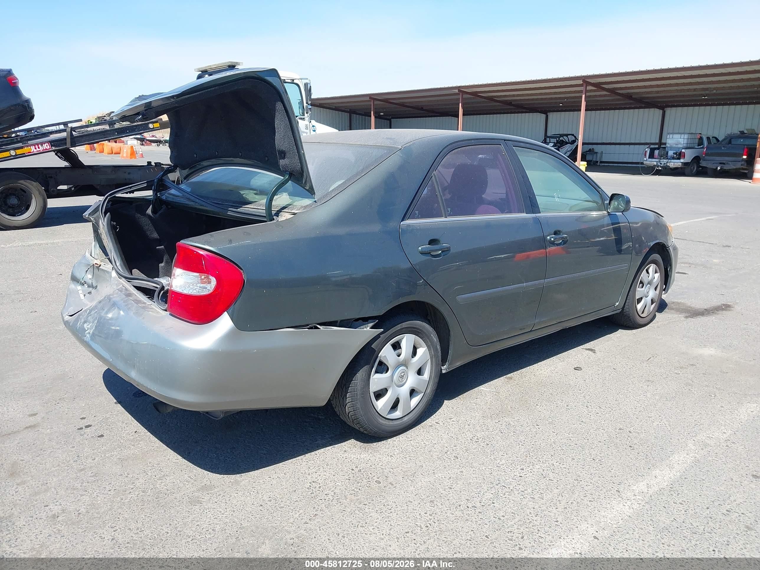 2004 Toyota Camry Le Gray vin: 4T1BE32K34U358603