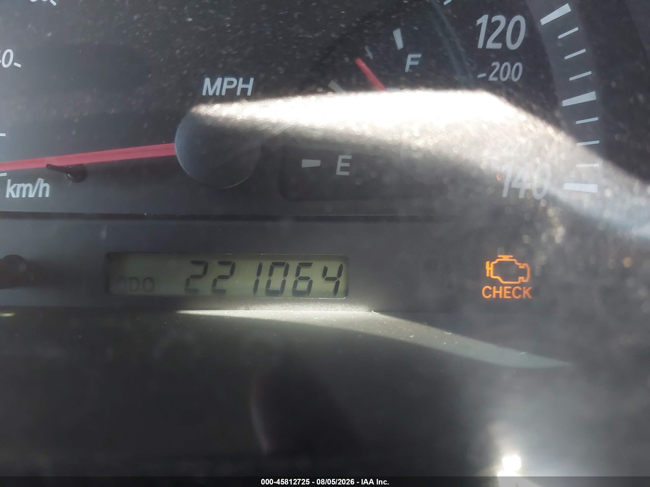 2004 Toyota Camry Le Gray vin: 4T1BE32K34U358603