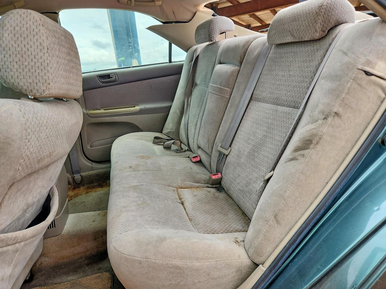 2004 Toyota Camry Le Green vin: 4T1BE32K34U374672