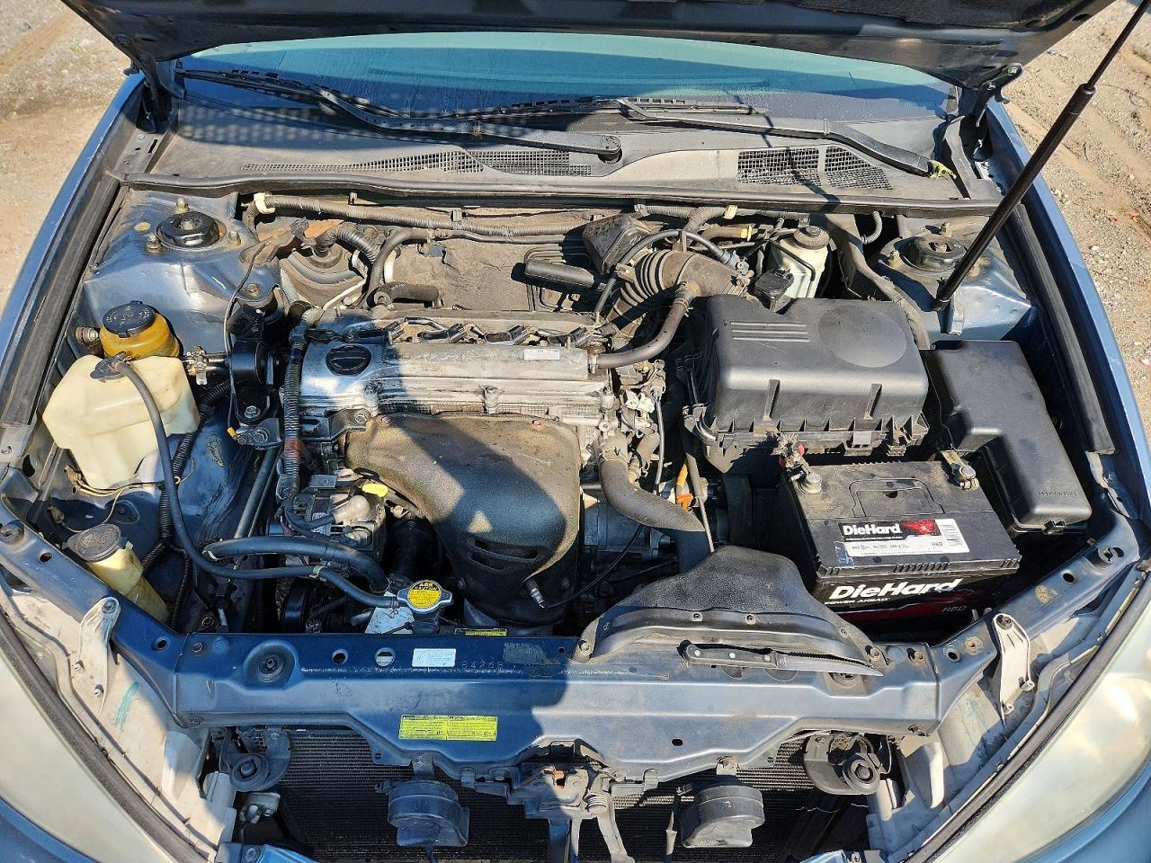2004 Toyota Camry Le Blue vin: 4T1BE32K34U814891