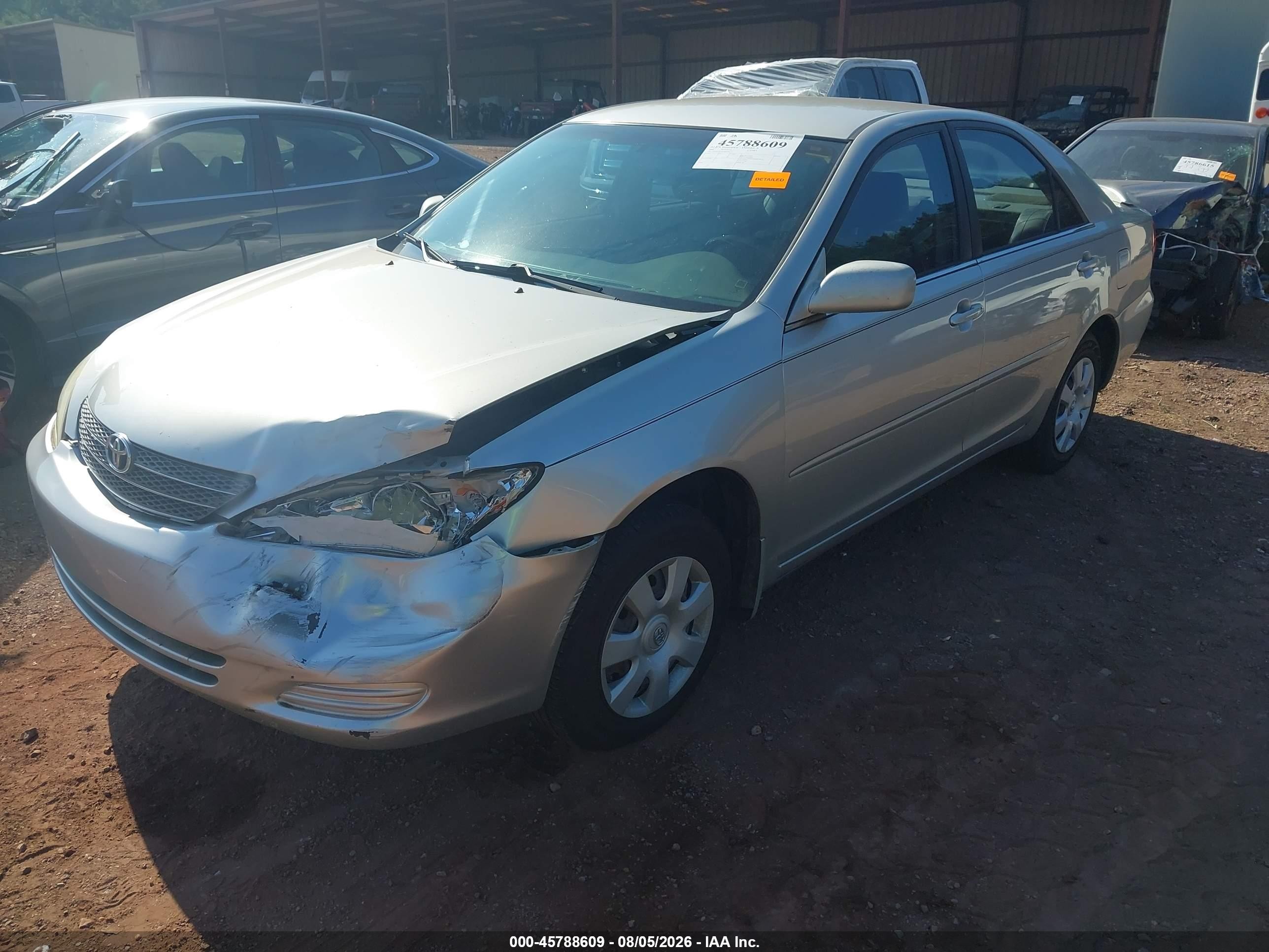 2004 Toyota Camry Le Серебряный vin: 4T1BE32K34U824742