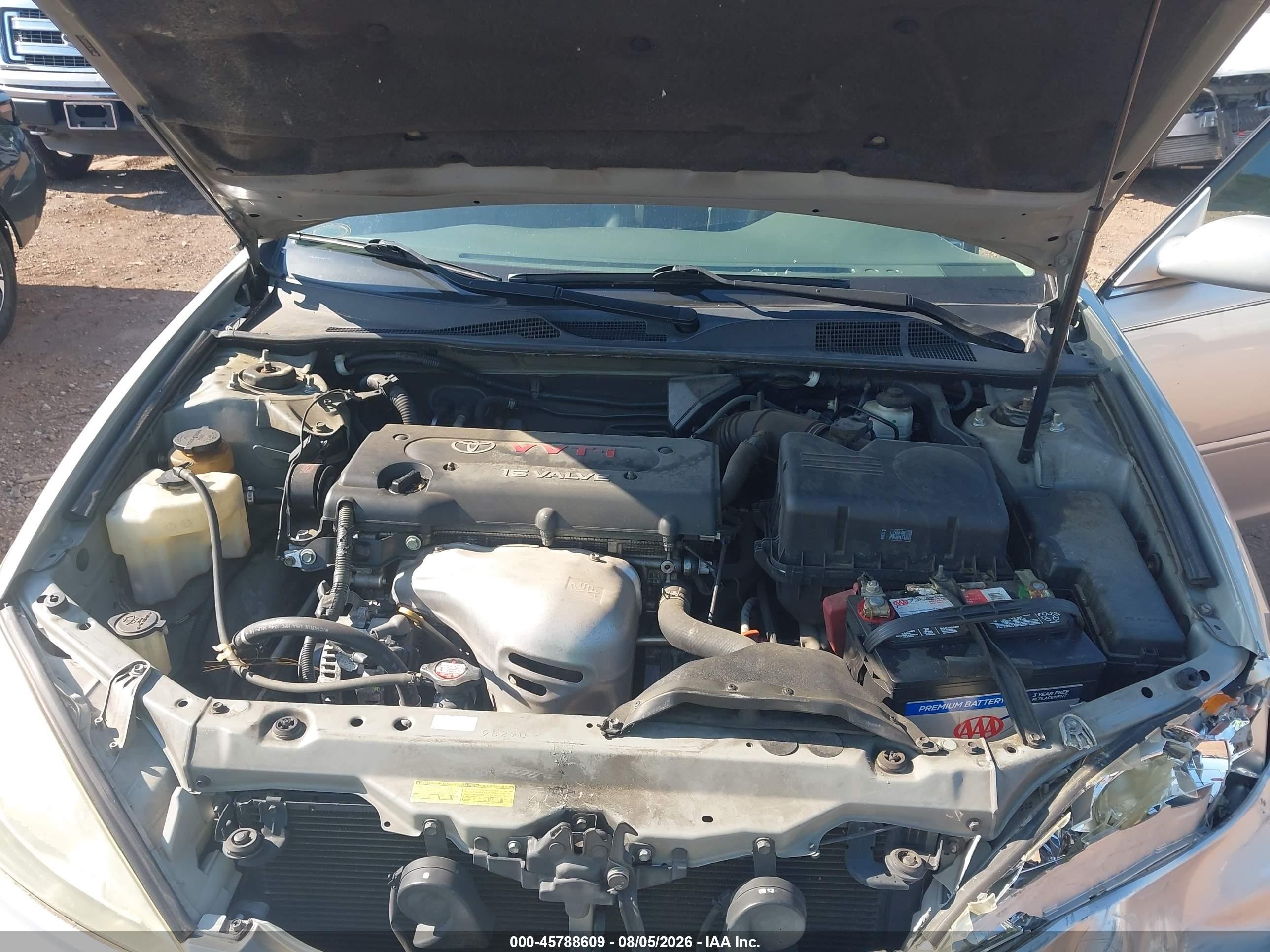 2004 Toyota Camry Le Серебряный vin: 4T1BE32K34U824742