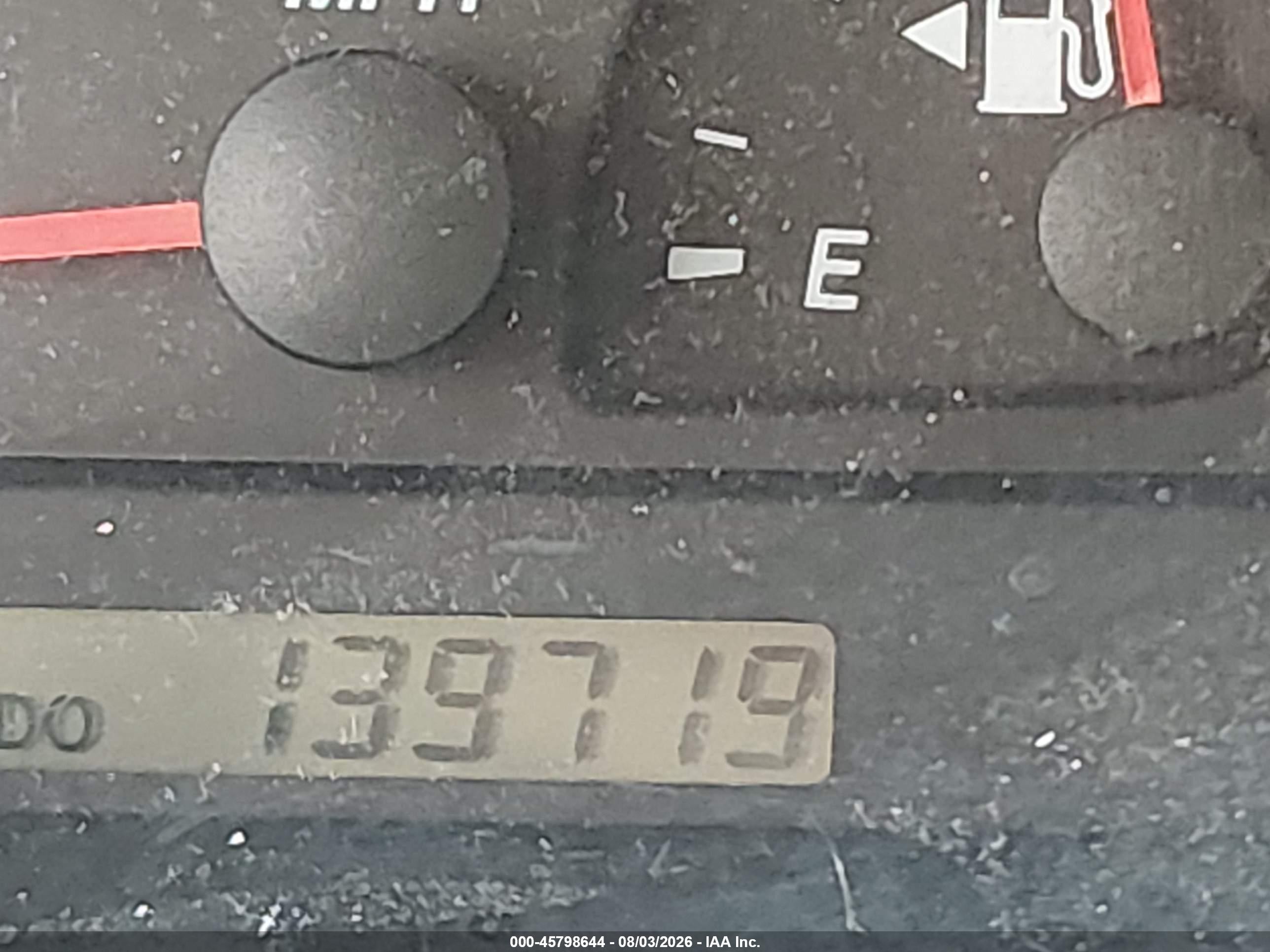 2004 Toyota Camry Xle Gold vin: 4T1BE32K34U827429