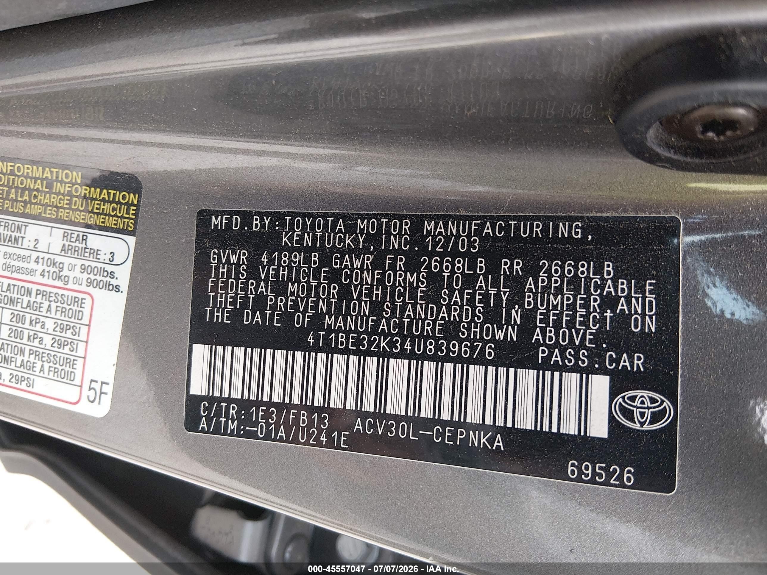 2004 Toyota Camry Le Gray vin: 4T1BE32K34U839676