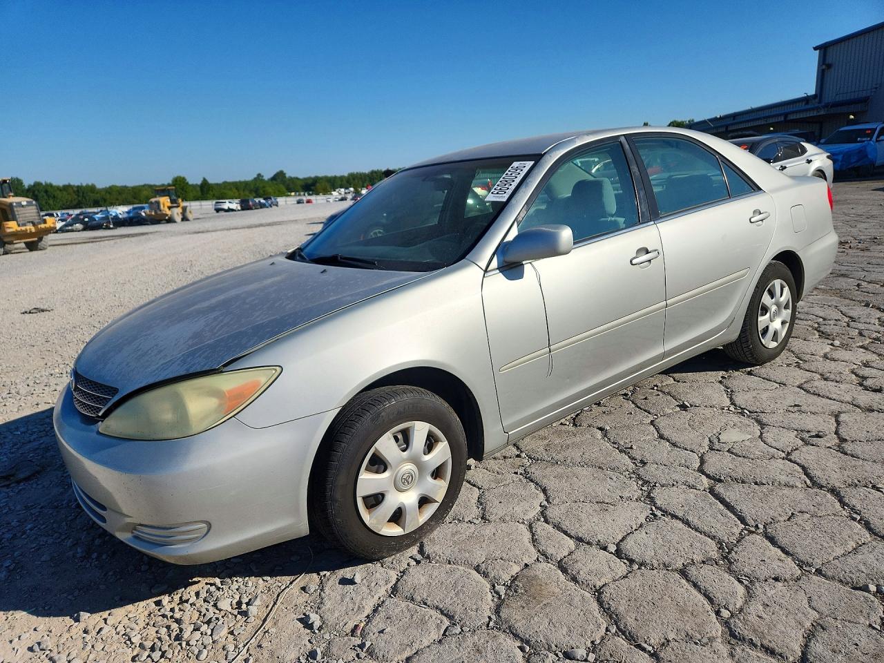 2004 Toyota Camry Le Silver vin: 4T1BE32K34U846238