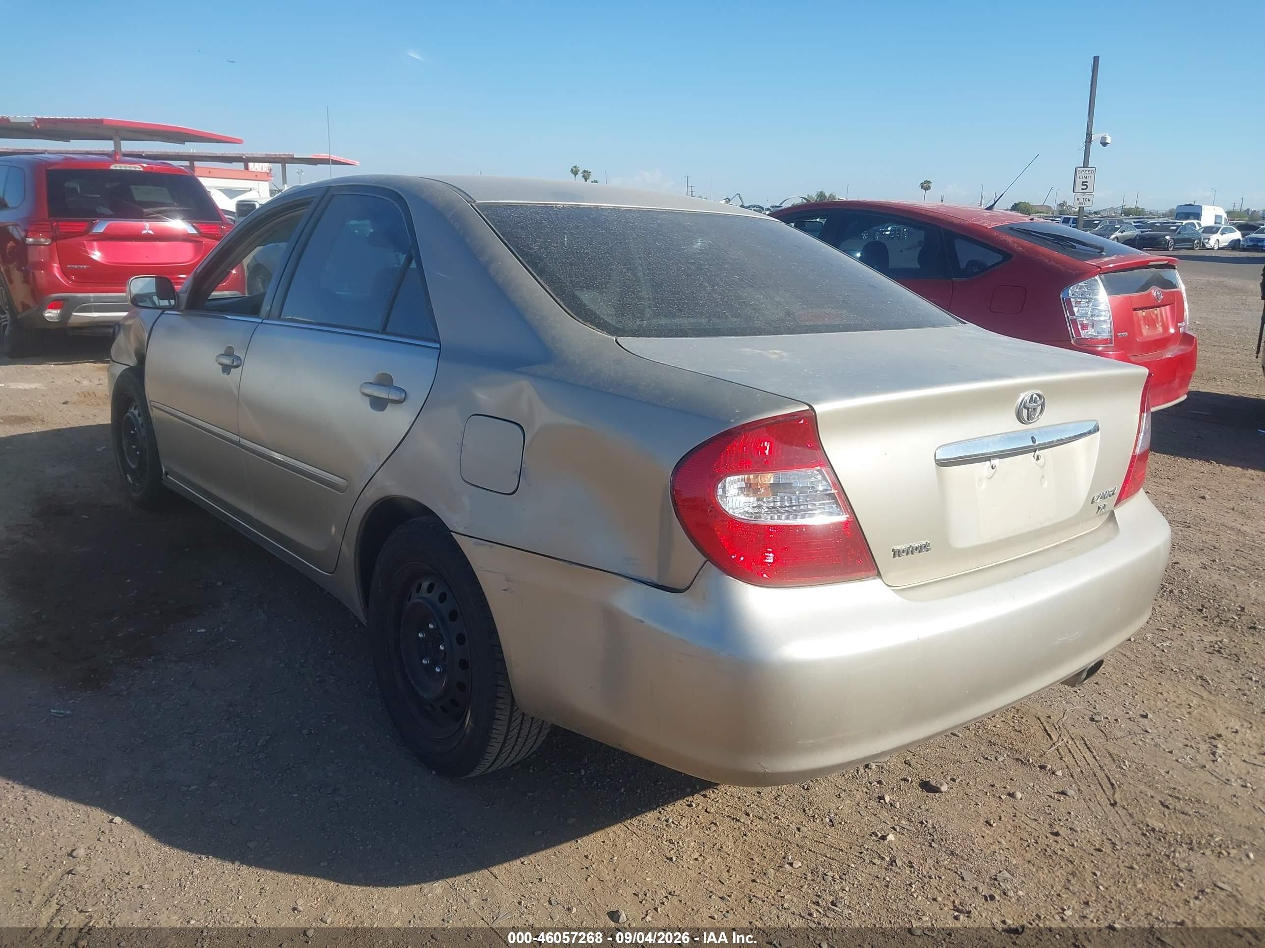 2004 Toyota Camry Xle Tan vin: 4T1BE32K34U850306