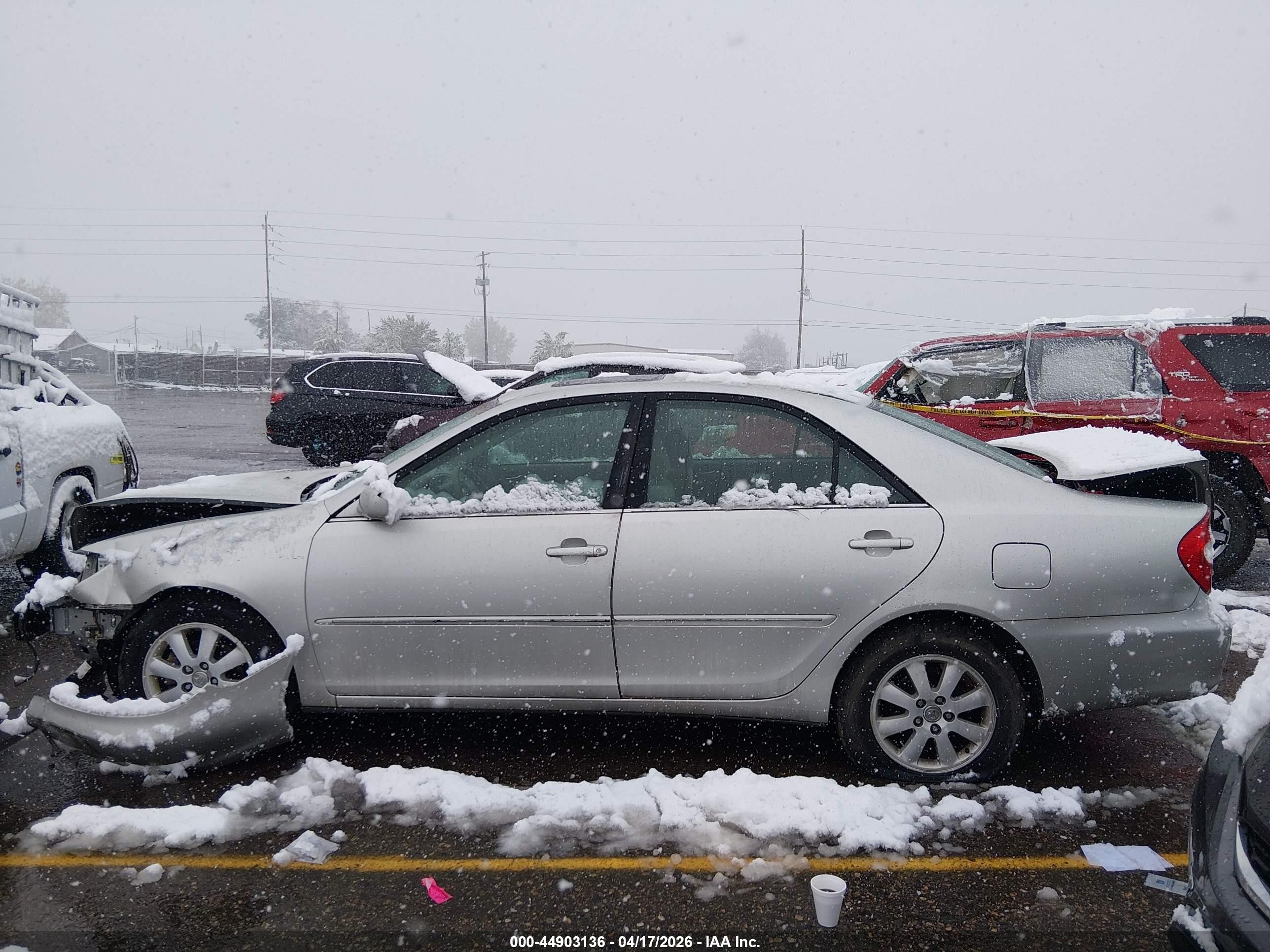 2004 Toyota Camry Xle Silver vin: 4T1BE32K34U929068