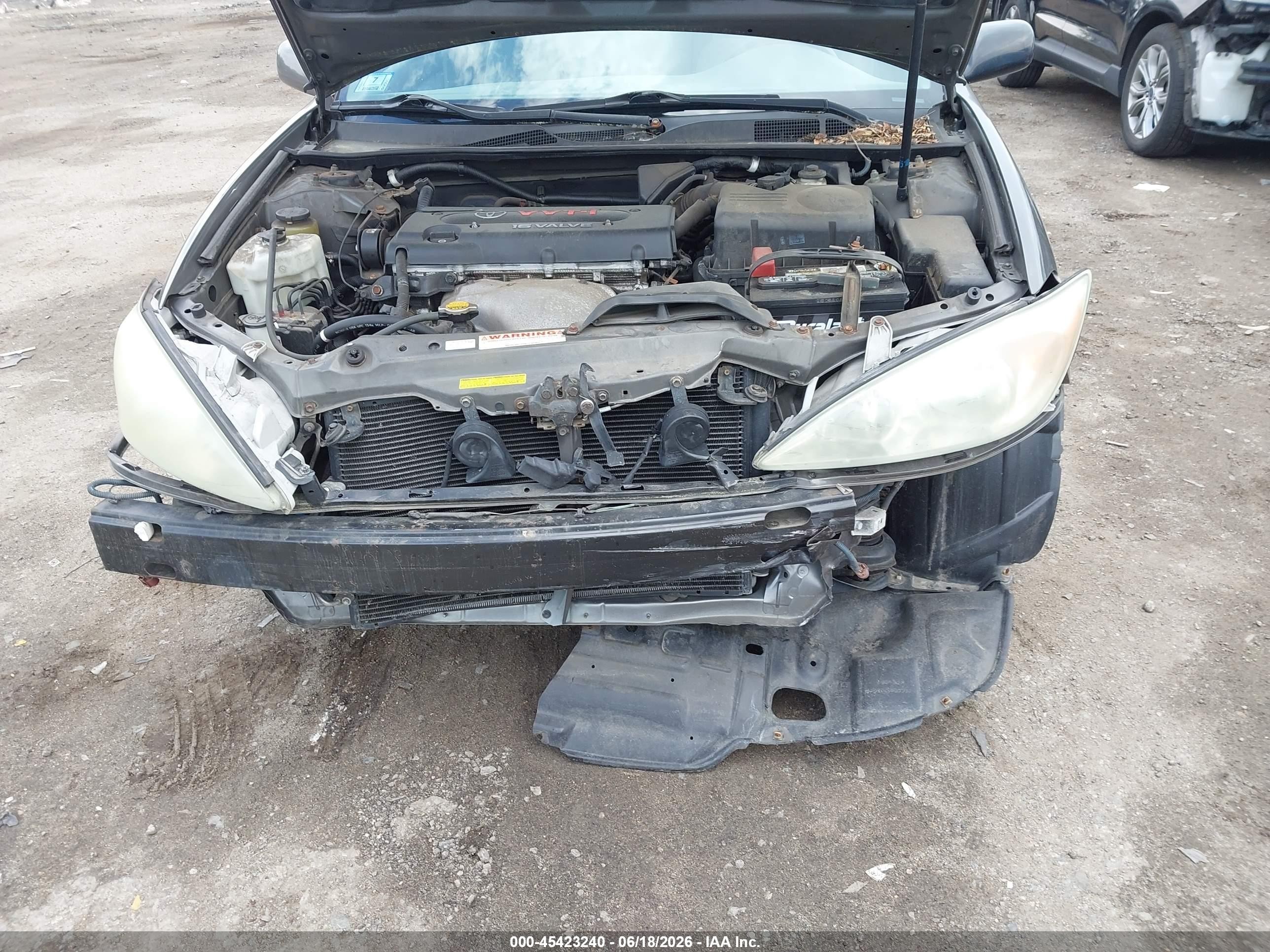 2004 Toyota Camry Le Gray vin: 4T1BE32K34U932973