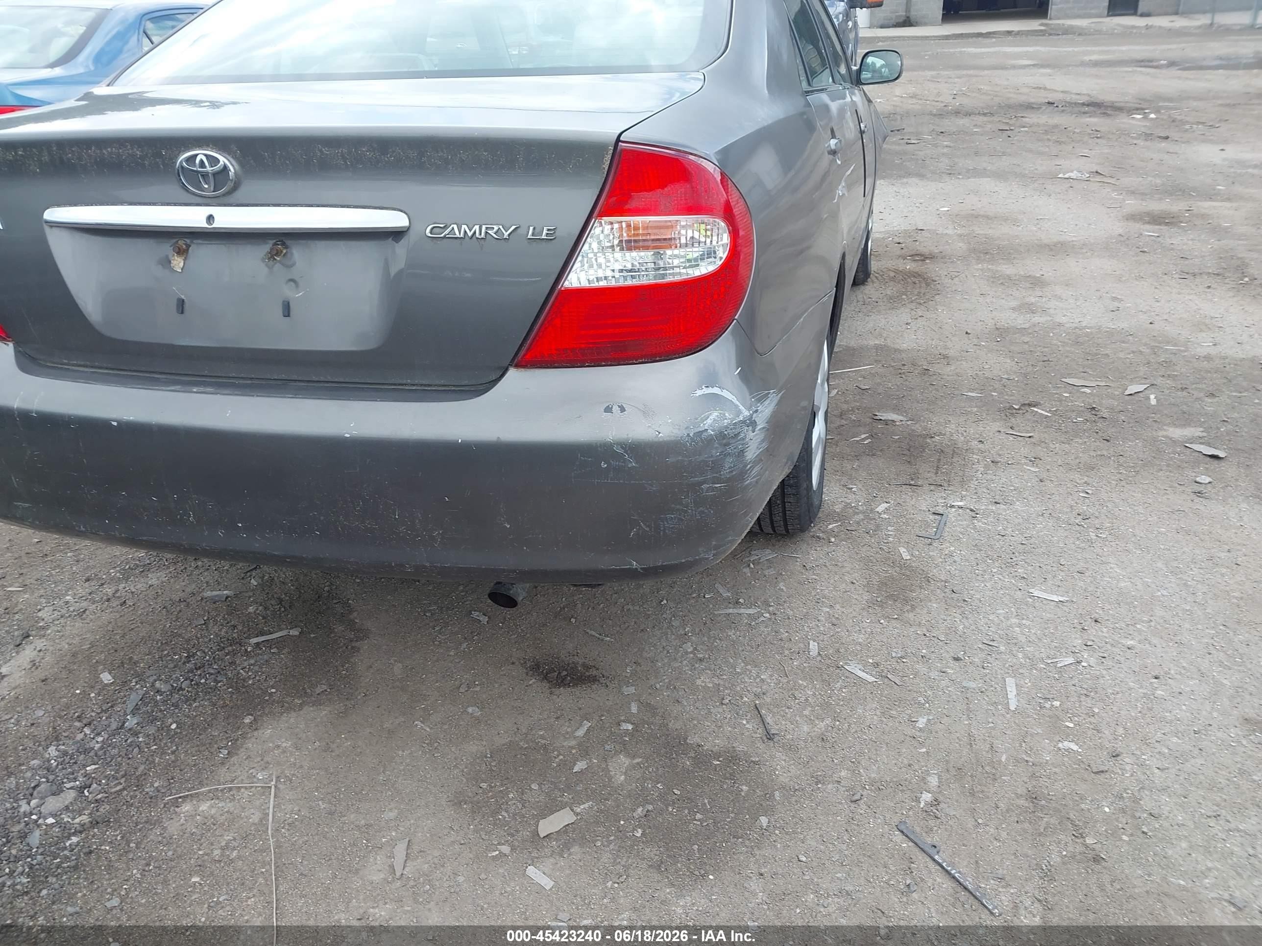 2004 Toyota Camry Le Gray vin: 4T1BE32K34U932973