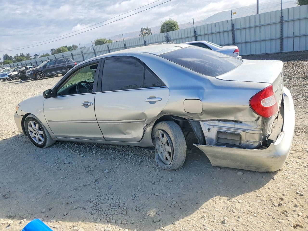 2004 Toyota Camry Le Gray vin: 4T1BE32K34U934061
