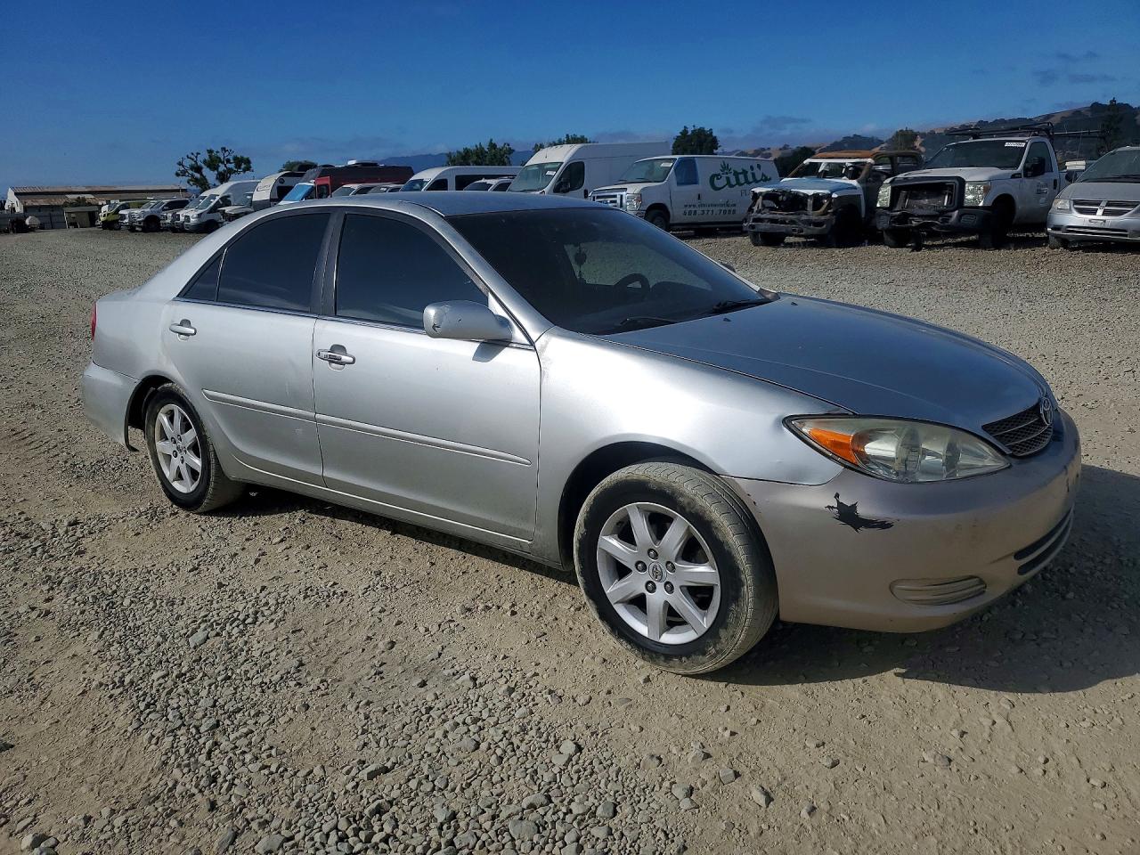 2004 Toyota Camry Le Gray vin: 4T1BE32K34U934061