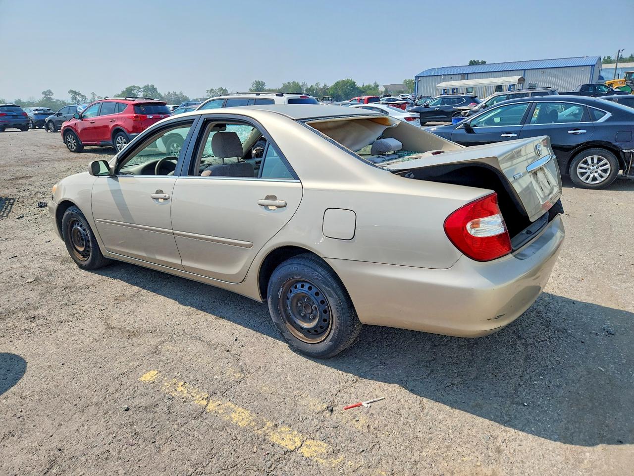 2004 Toyota Camry Le Silver vin: 4T1BE32K34U940216