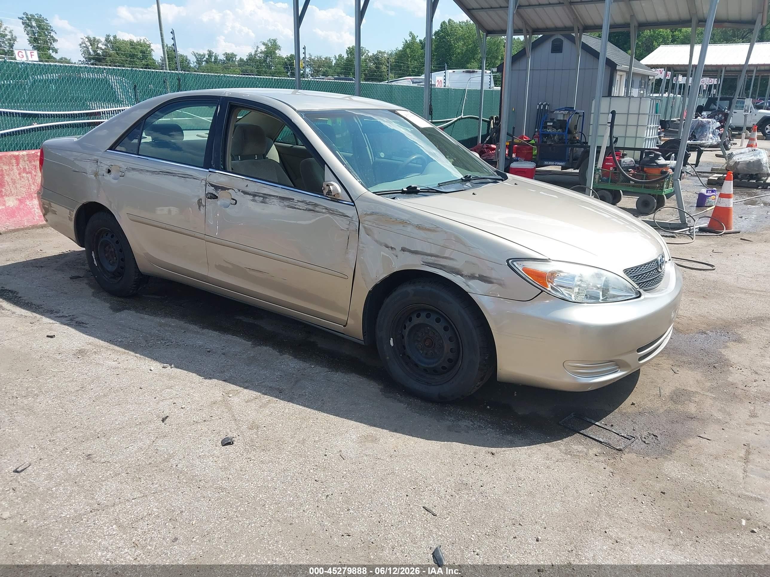 2004 Toyota Camry Std Золотой vin: 4T1BE32K34U940393