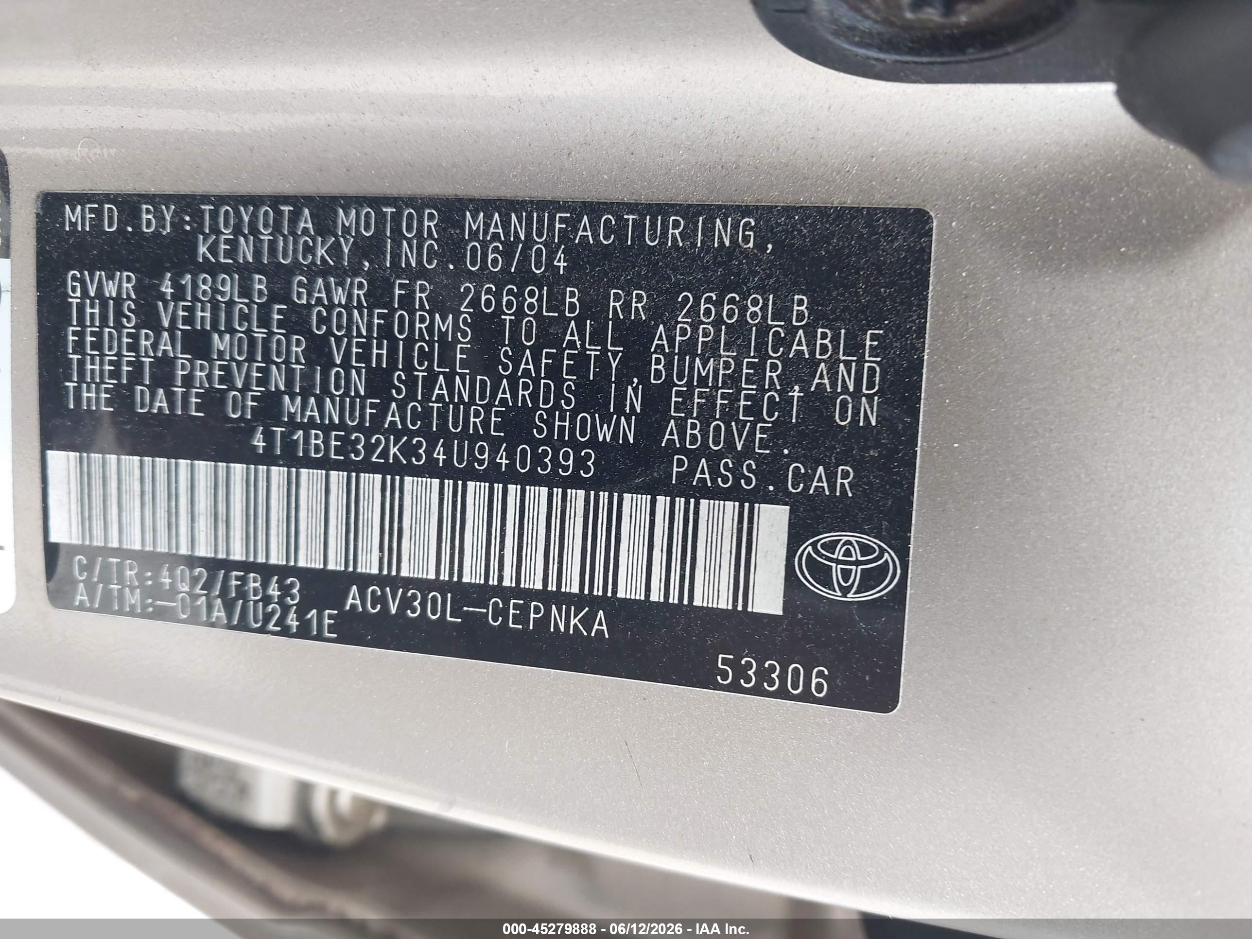 2004 Toyota Camry Std Gold vin: 4T1BE32K34U940393