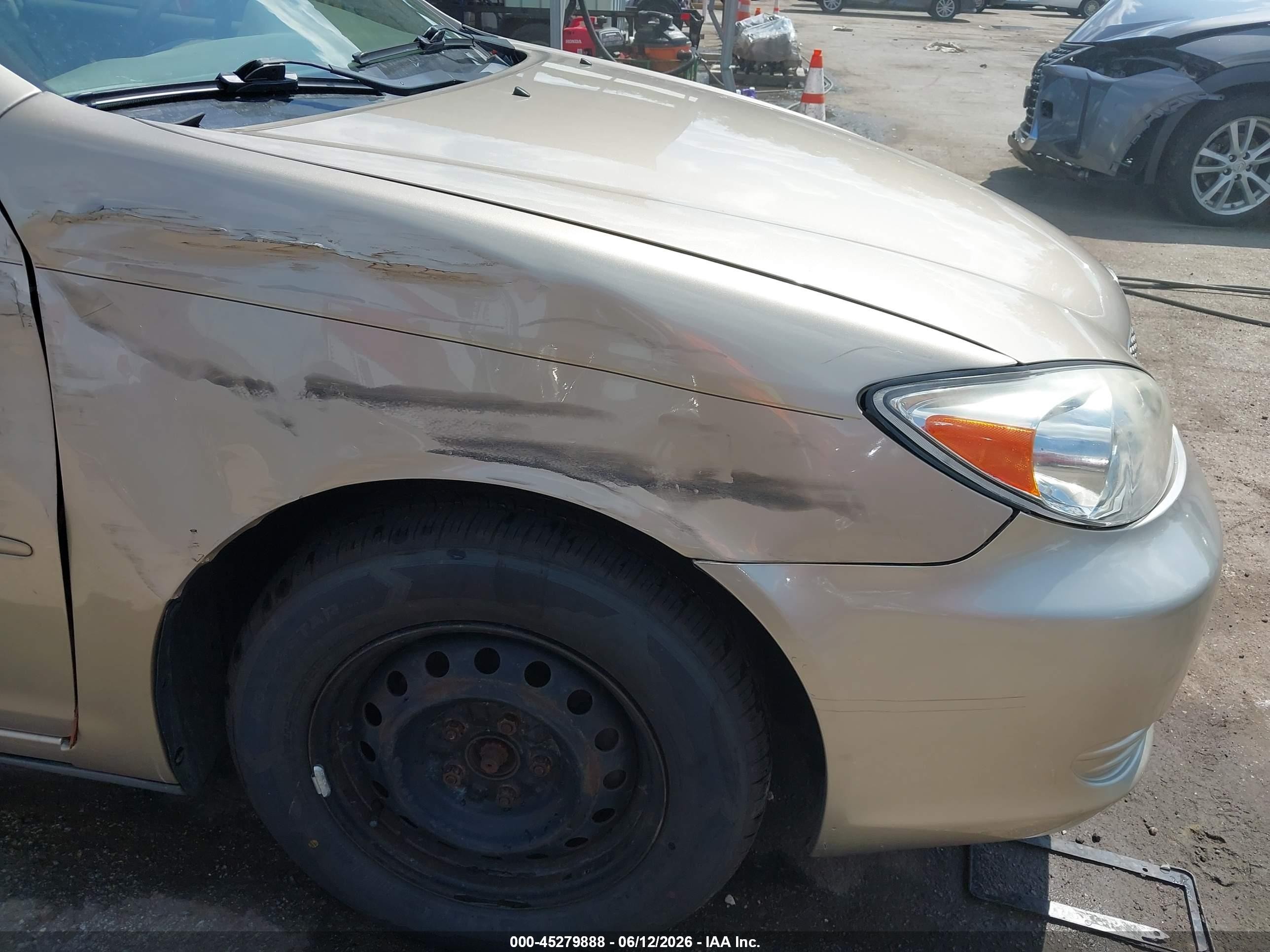 2004 Toyota Camry Std Gold vin: 4T1BE32K34U940393