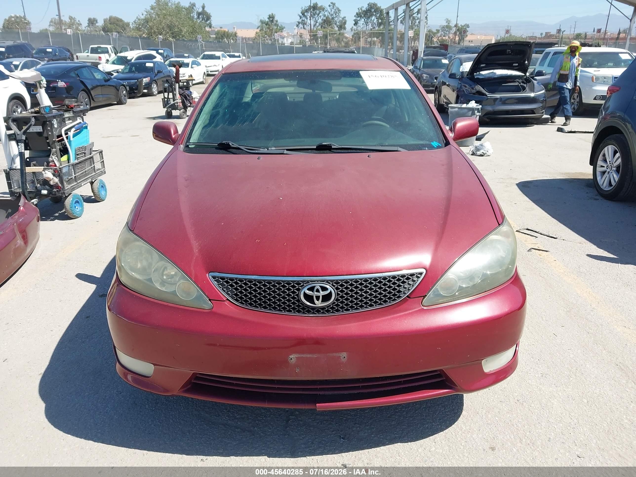 2005 Toyota Camry Se Red vin: 4T1BE32K35U054379