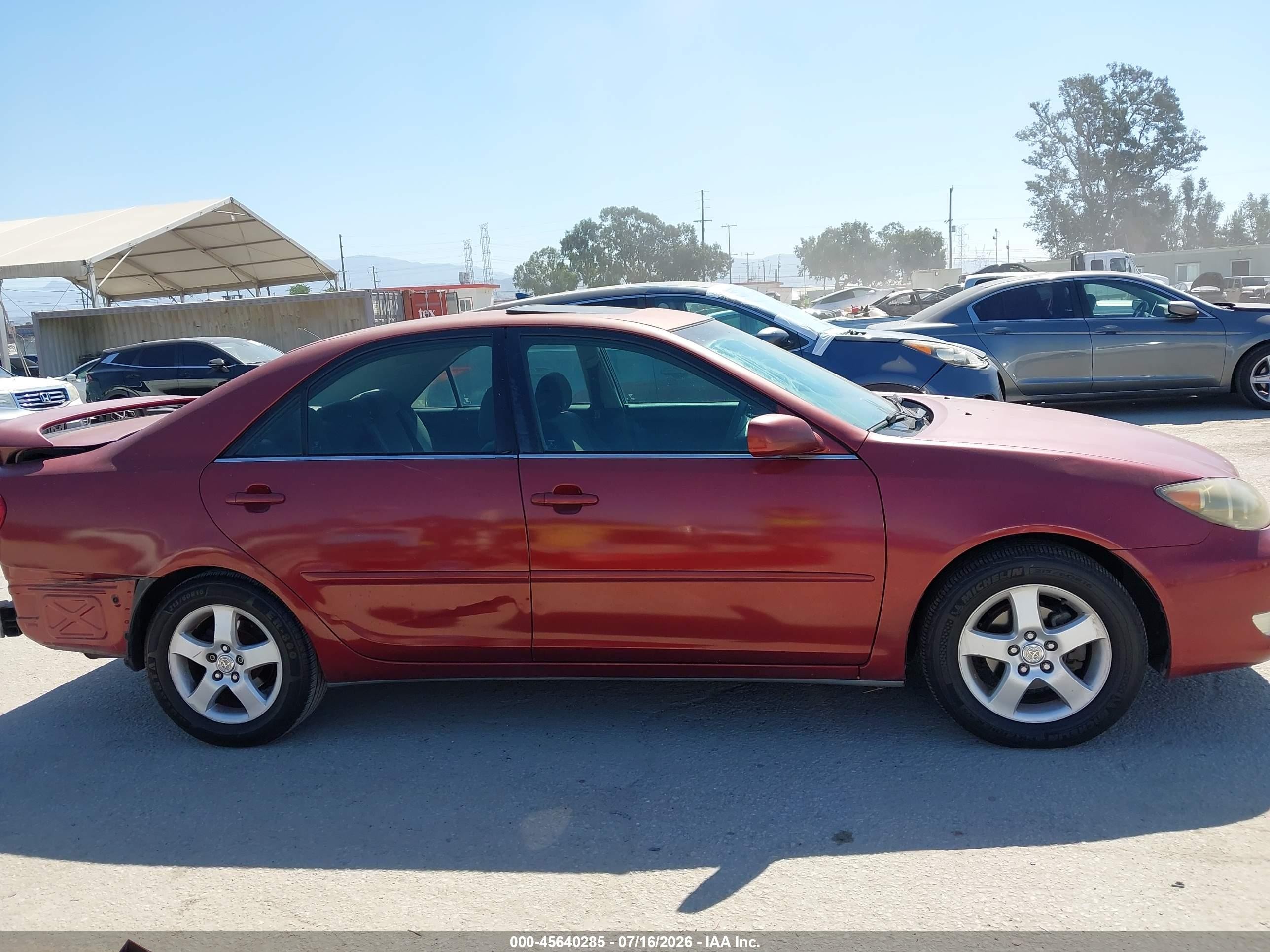 2005 Toyota Camry Se Red vin: 4T1BE32K35U054379