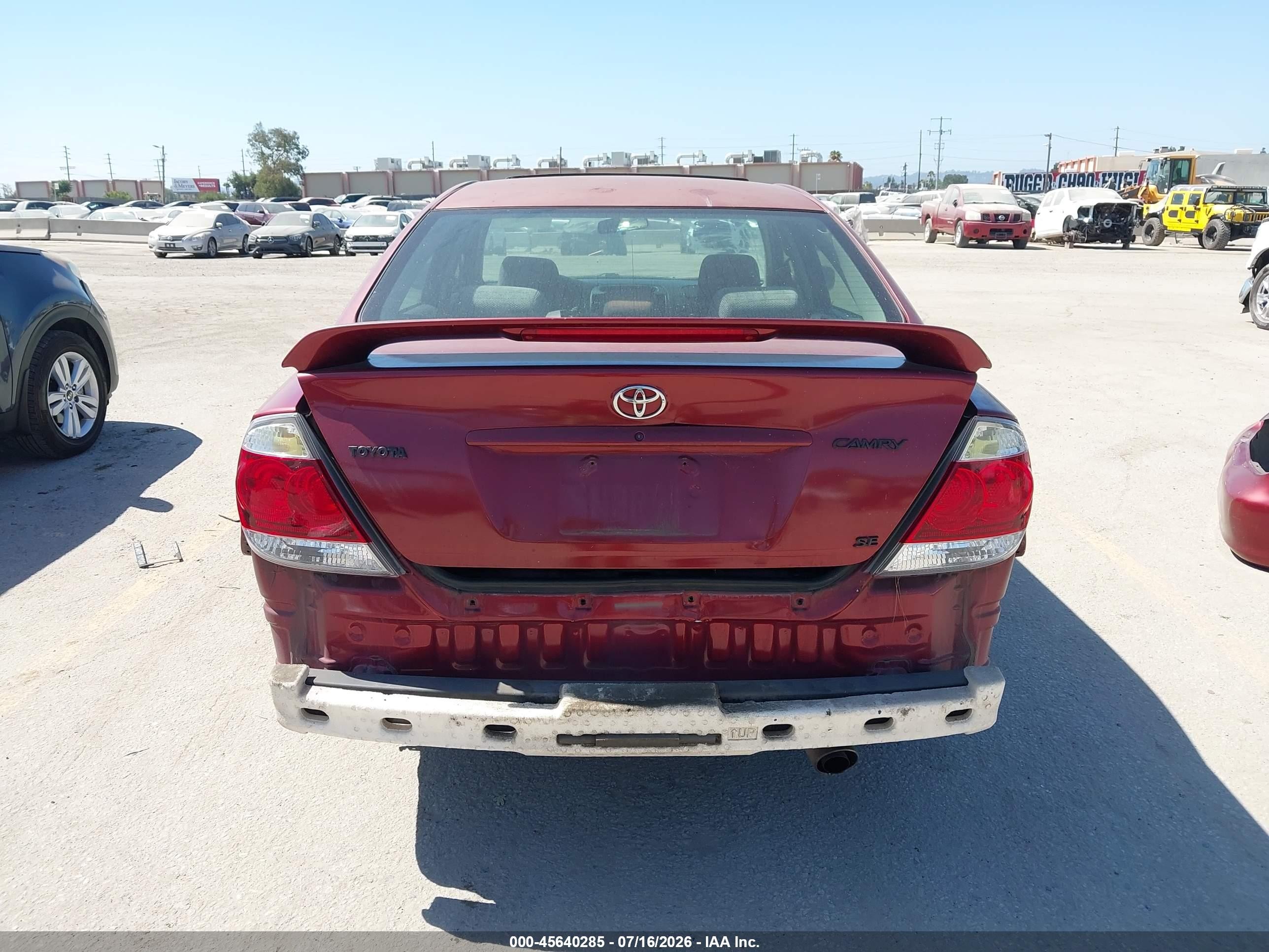 2005 Toyota Camry Se Red vin: 4T1BE32K35U054379