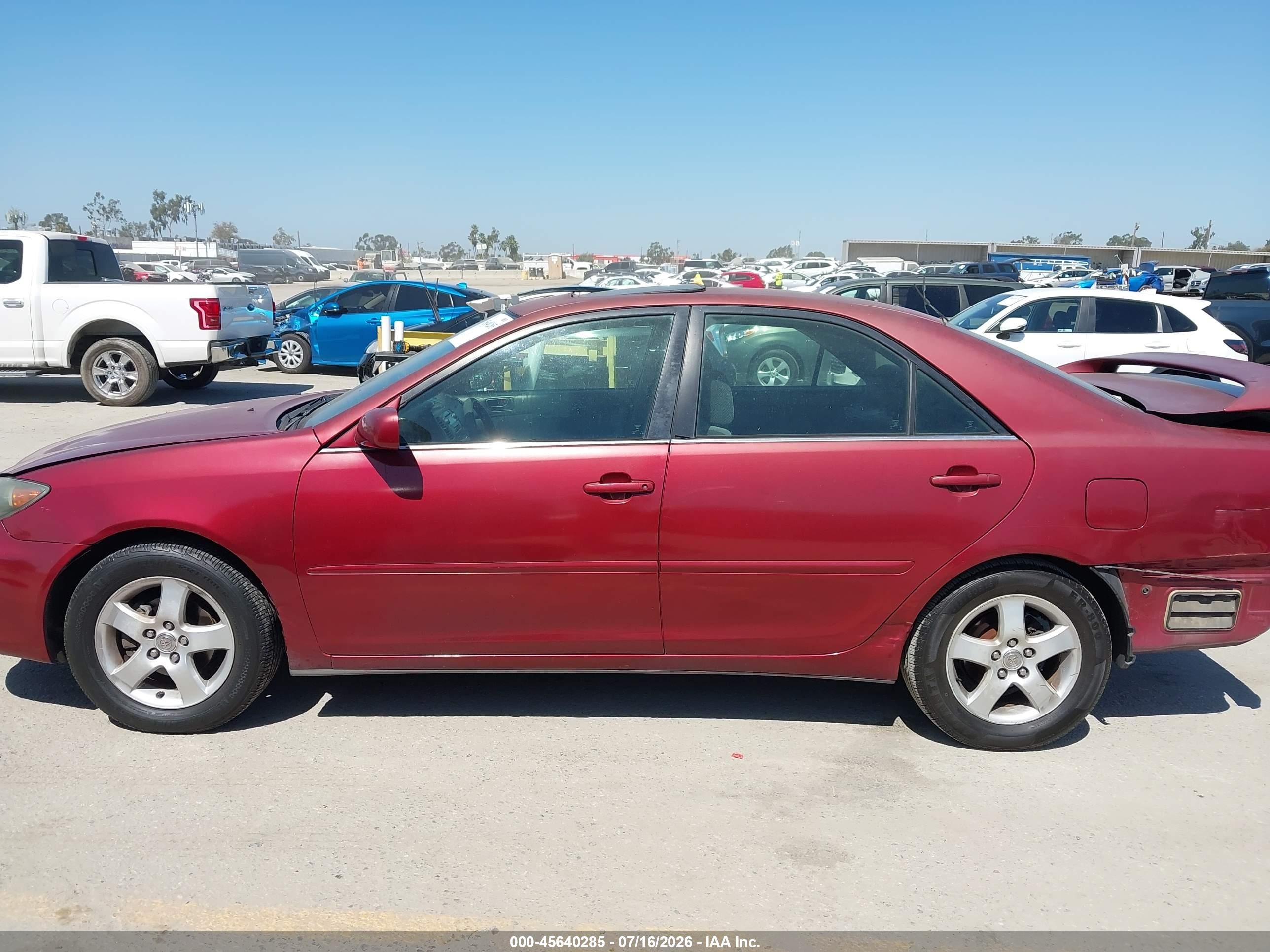 2005 Toyota Camry Se Red vin: 4T1BE32K35U054379