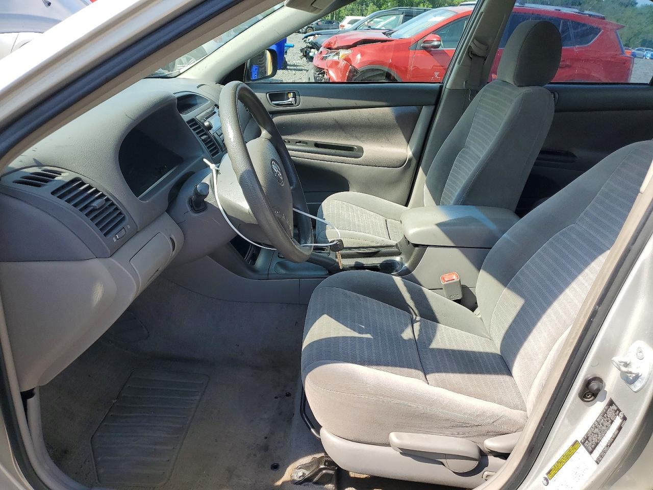 2005 Toyota Camry Standard Silver vin: 4T1BE32K35U057007