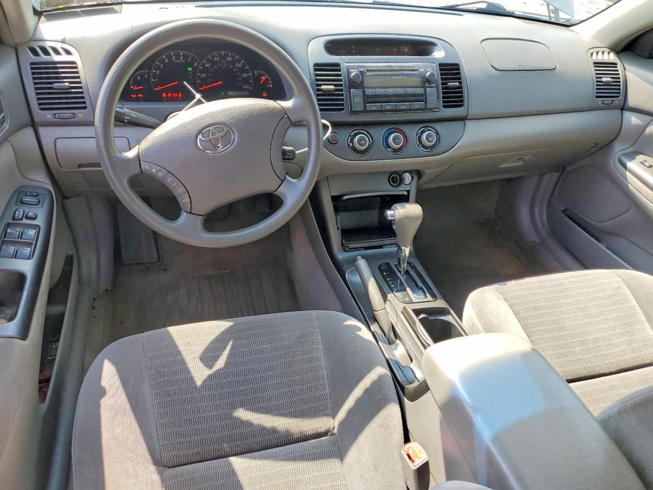 2005 Toyota Camry Standard Silver vin: 4T1BE32K35U057007