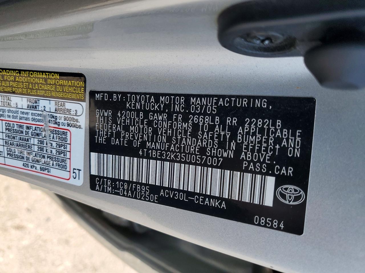 2005 Toyota Camry Standard Silver vin: 4T1BE32K35U057007