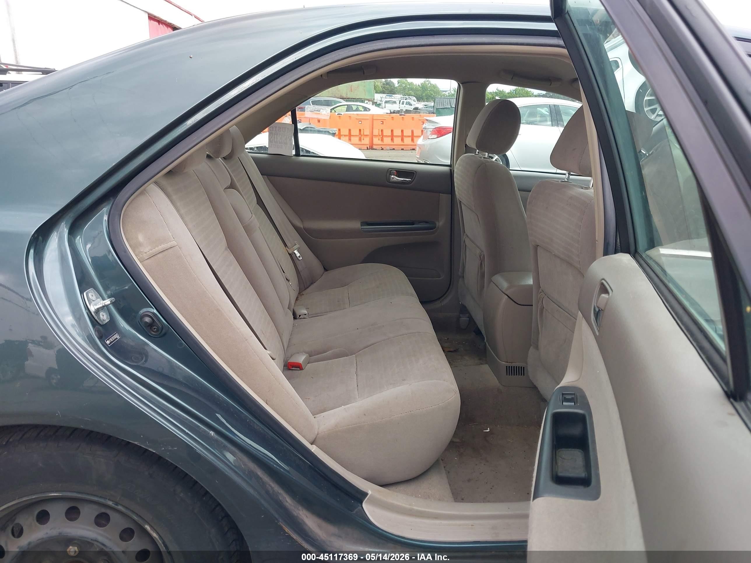2005 Toyota Camry Le Зеленый vin: 4T1BE32K35U058173