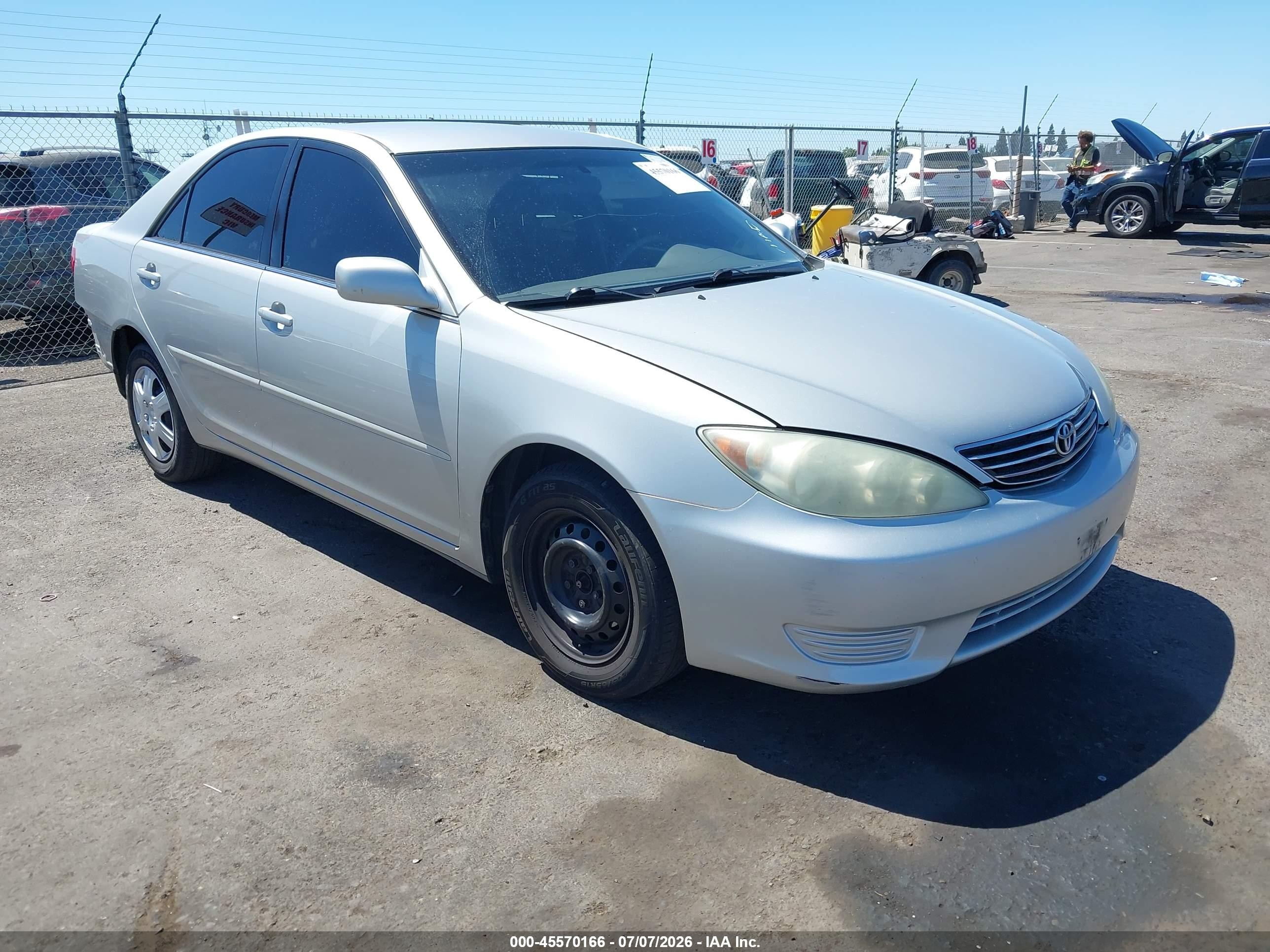 4T1BE32K35U059811