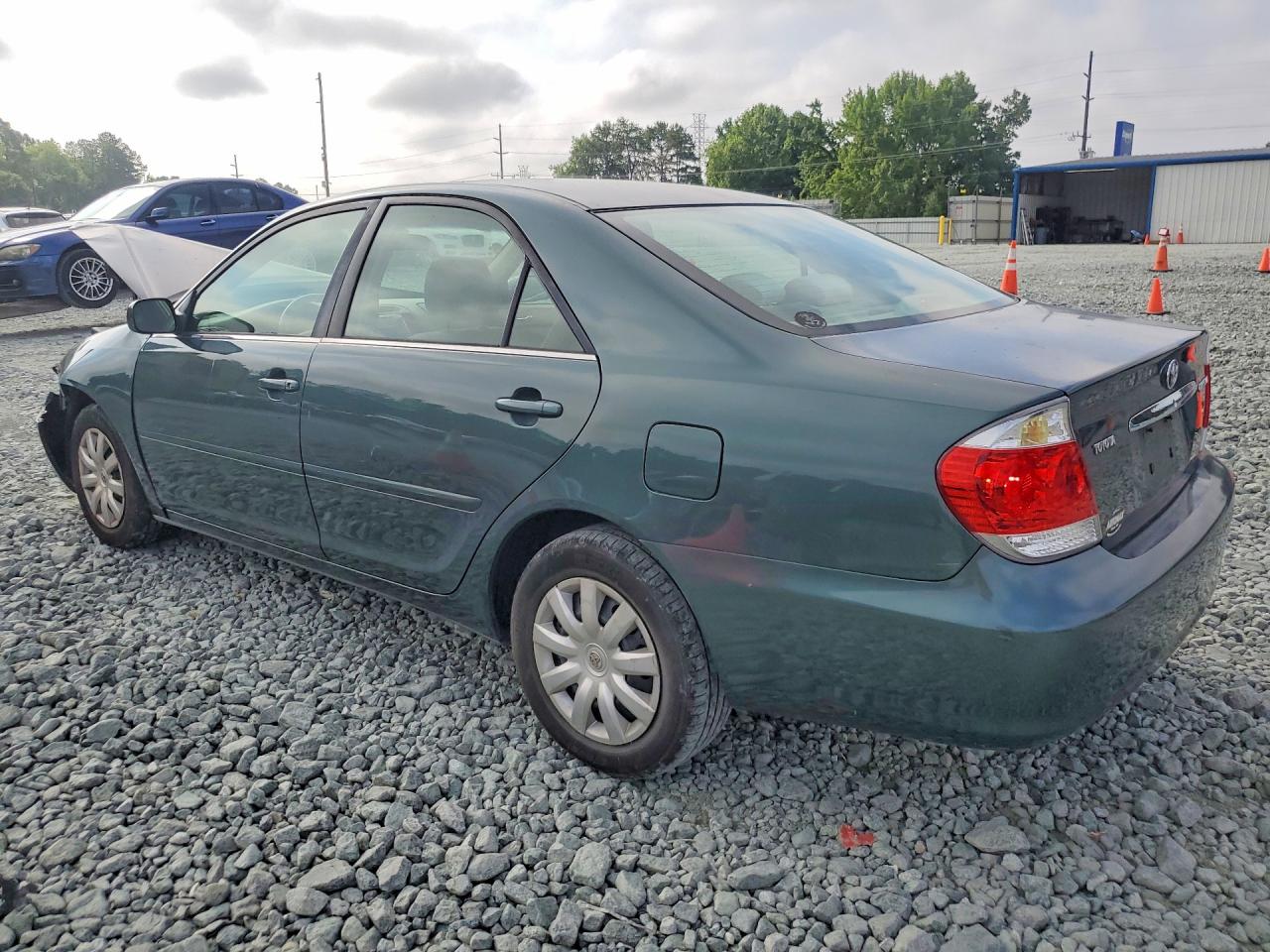 2005 Toyota Camry Le Зеленый vin: 4T1BE32K35U060117