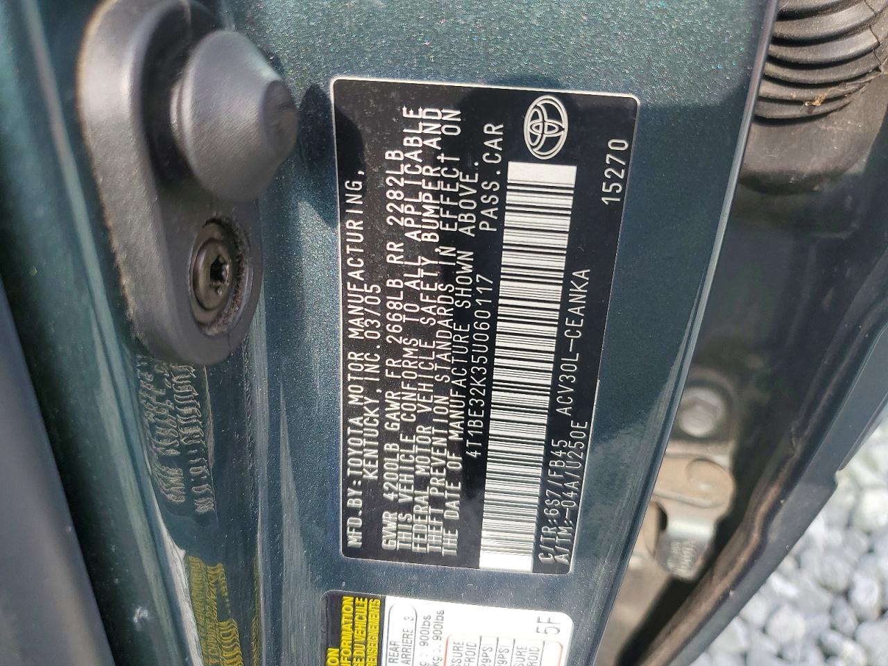 2005 Toyota Camry Le Зеленый vin: 4T1BE32K35U060117