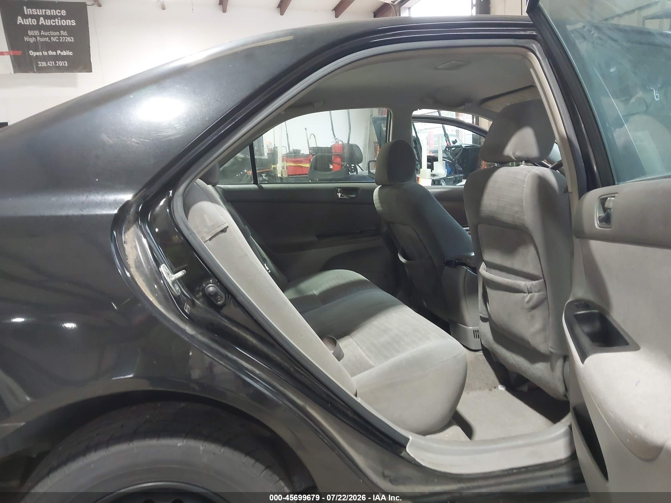 2005 Toyota Camry Le Black vin: 4T1BE32K35U068640