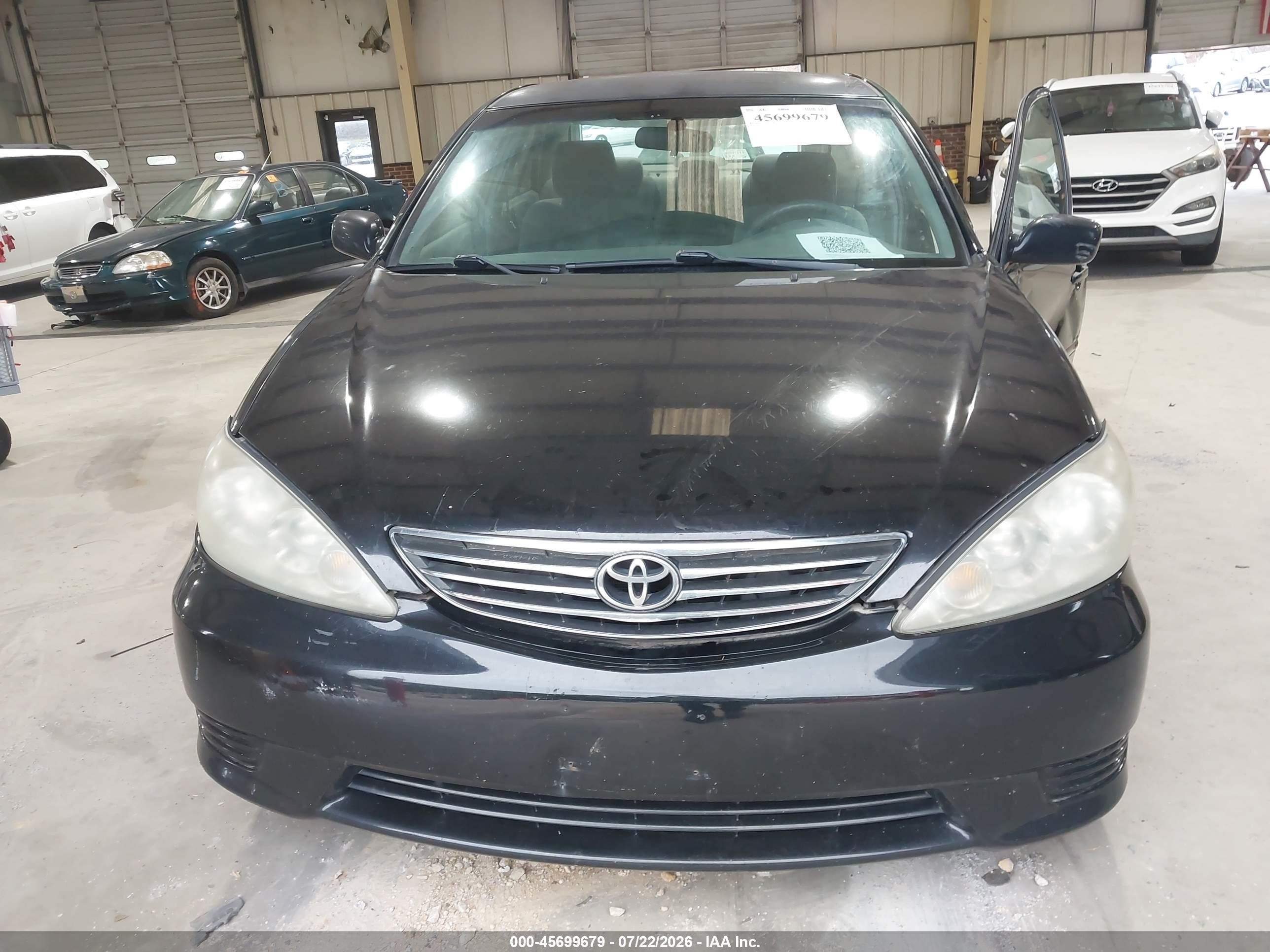 2005 Toyota Camry Le Black vin: 4T1BE32K35U068640