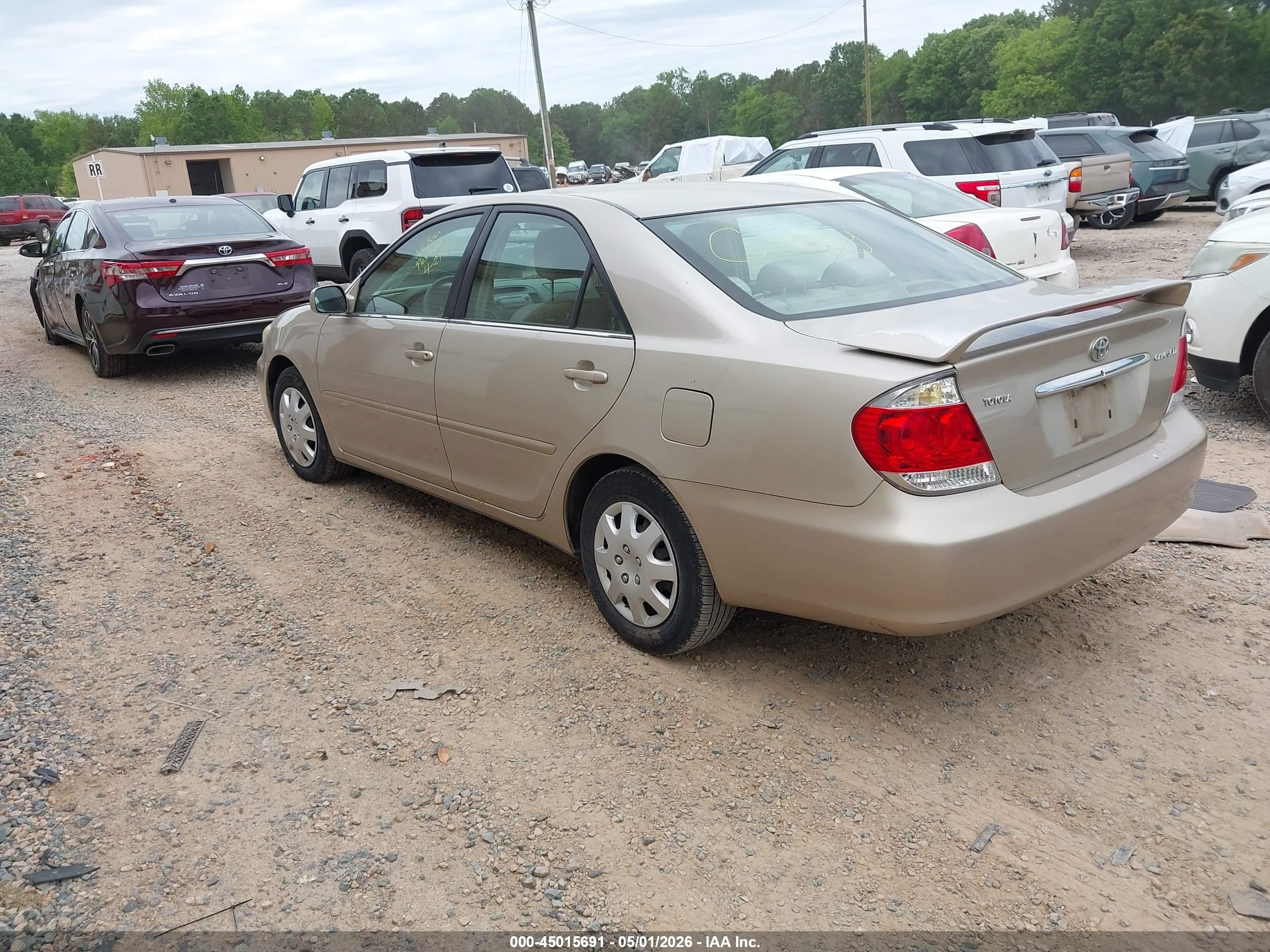 2005 Toyota Camry Le/se/std/xle Gold vin: 4T1BE32K35U098799