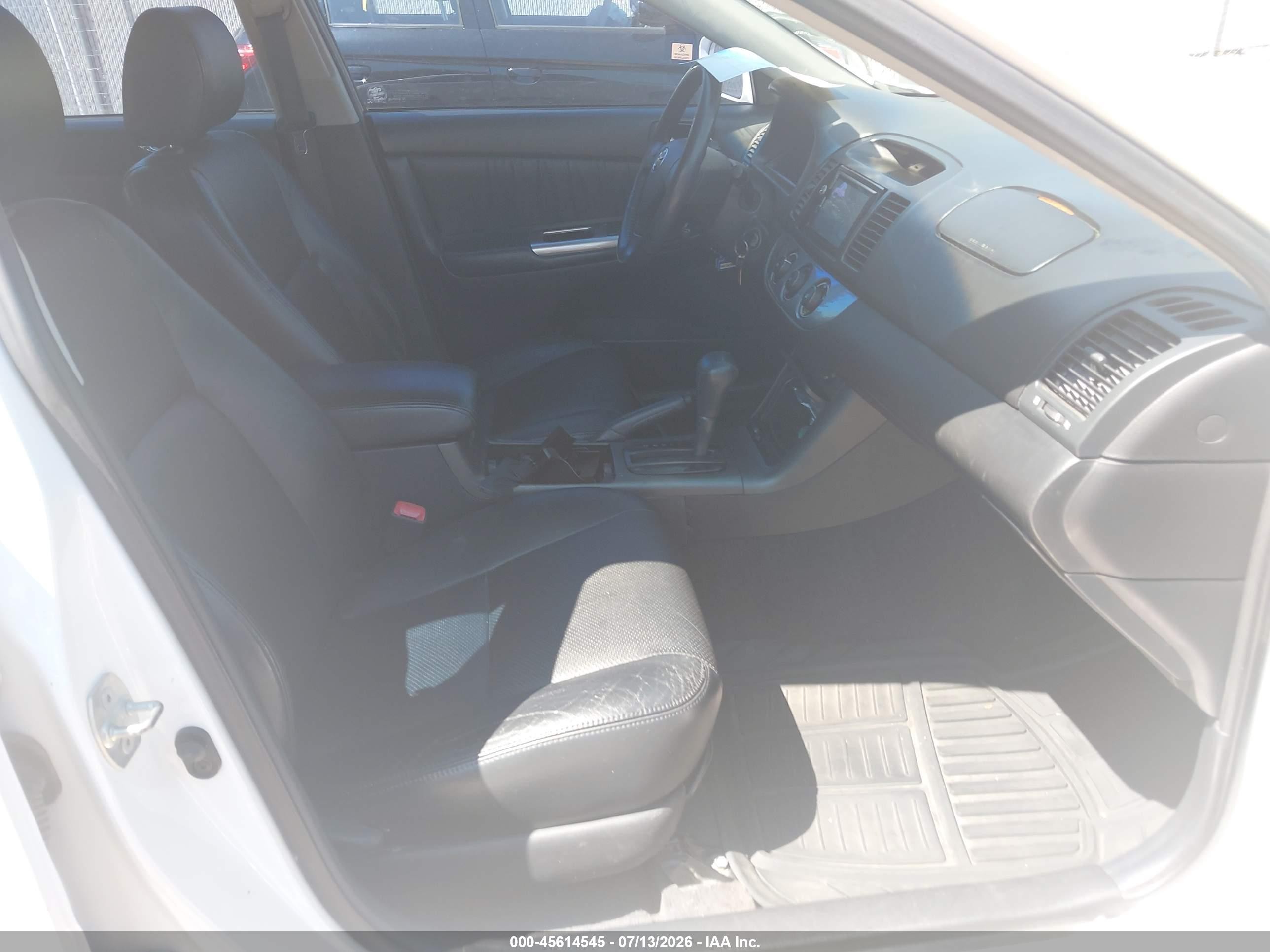 2005 Toyota Camry Se White vin: 4T1BE32K35U381431