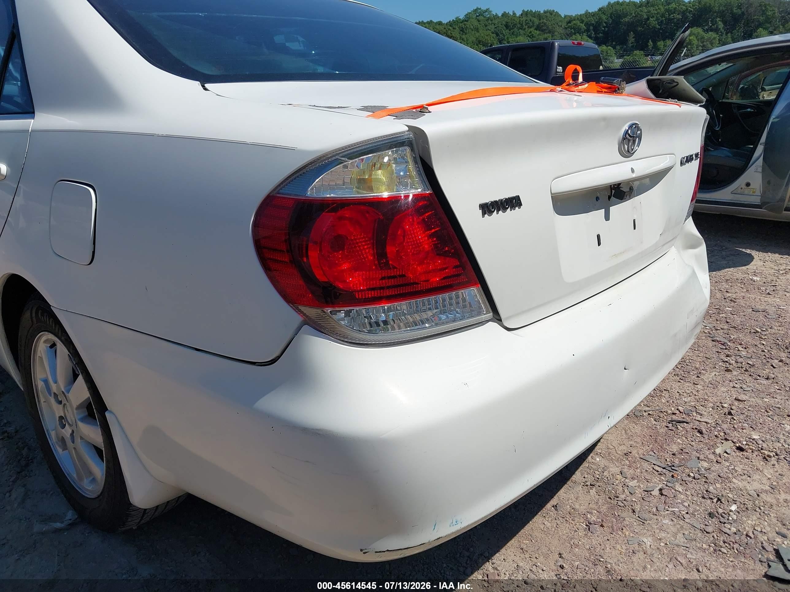 2005 Toyota Camry Se White vin: 4T1BE32K35U381431