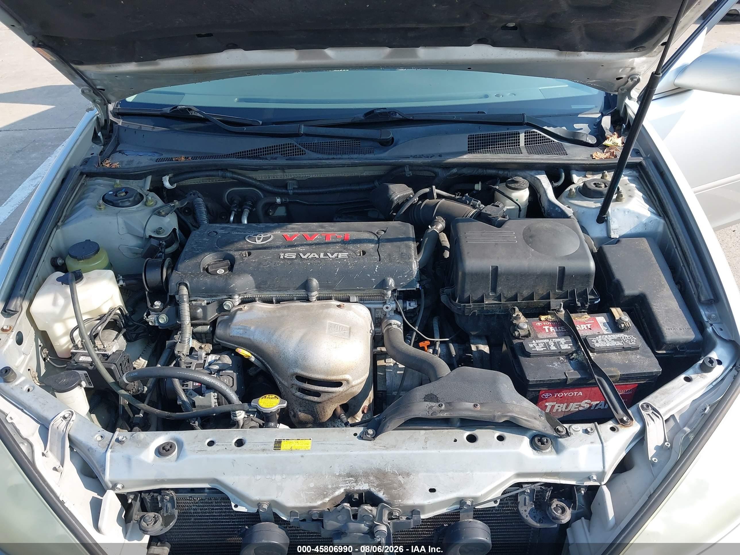 2005 Toyota Camry Le Silver vin: 4T1BE32K35U381607