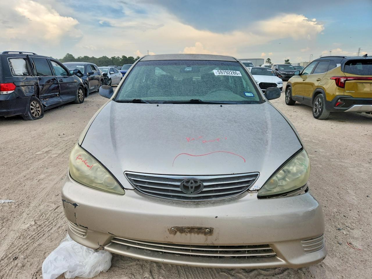 2005 Toyota Camry Standard Tan vin: 4T1BE32K35U394440