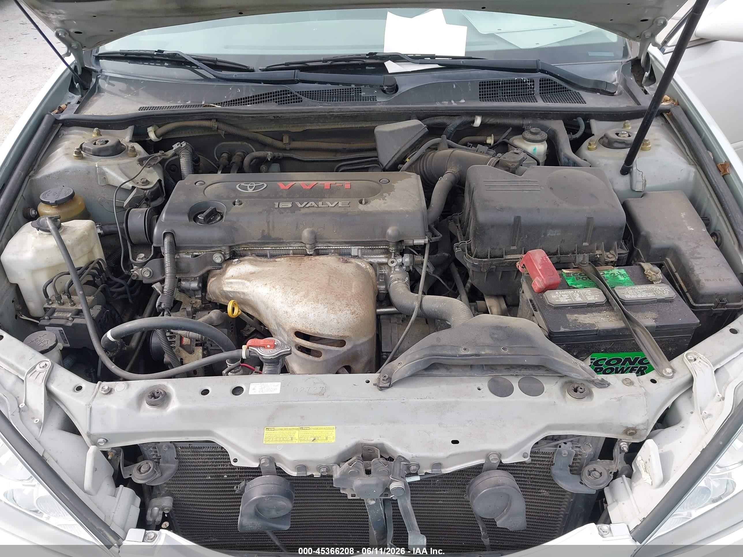 2005 Toyota Camry Le Silver vin: 4T1BE32K35U420244