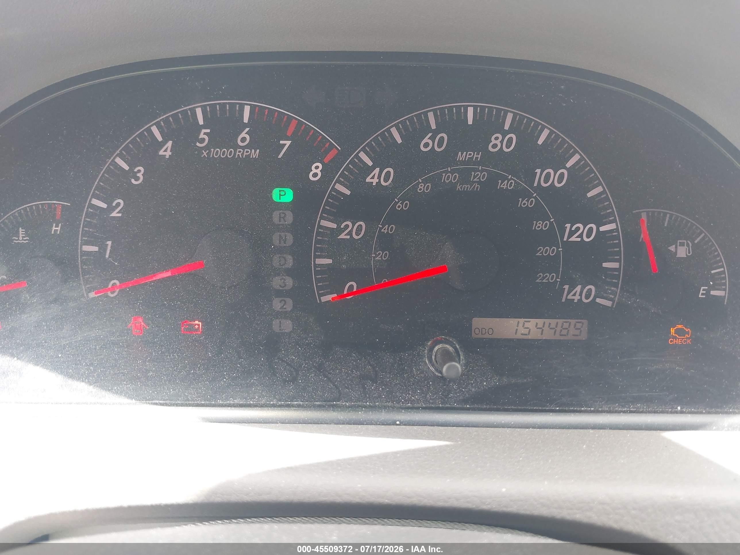 2005 Toyota Camry Le Серебряный vin: 4T1BE32K35U542053