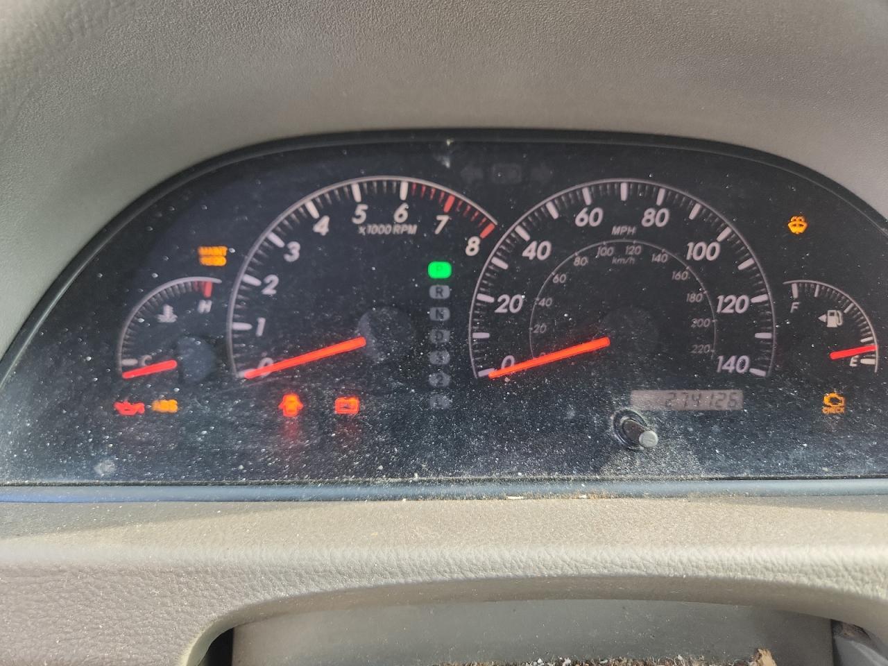 2005 Toyota Camry Le White vin: 4T1BE32K35U556373